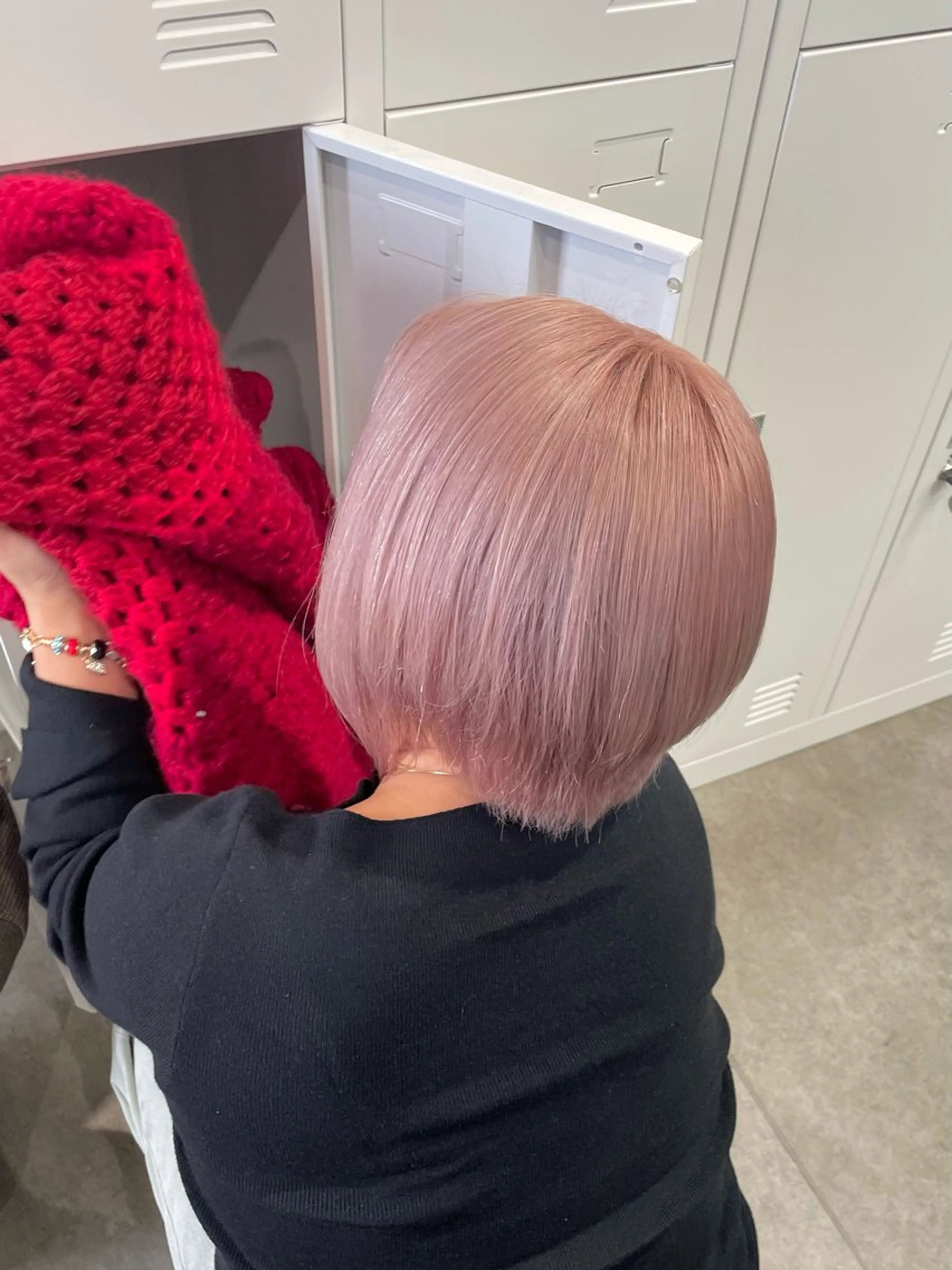 ショート カット ヘアカラー トリートメント REINA ISHIDOのヘアスタイル