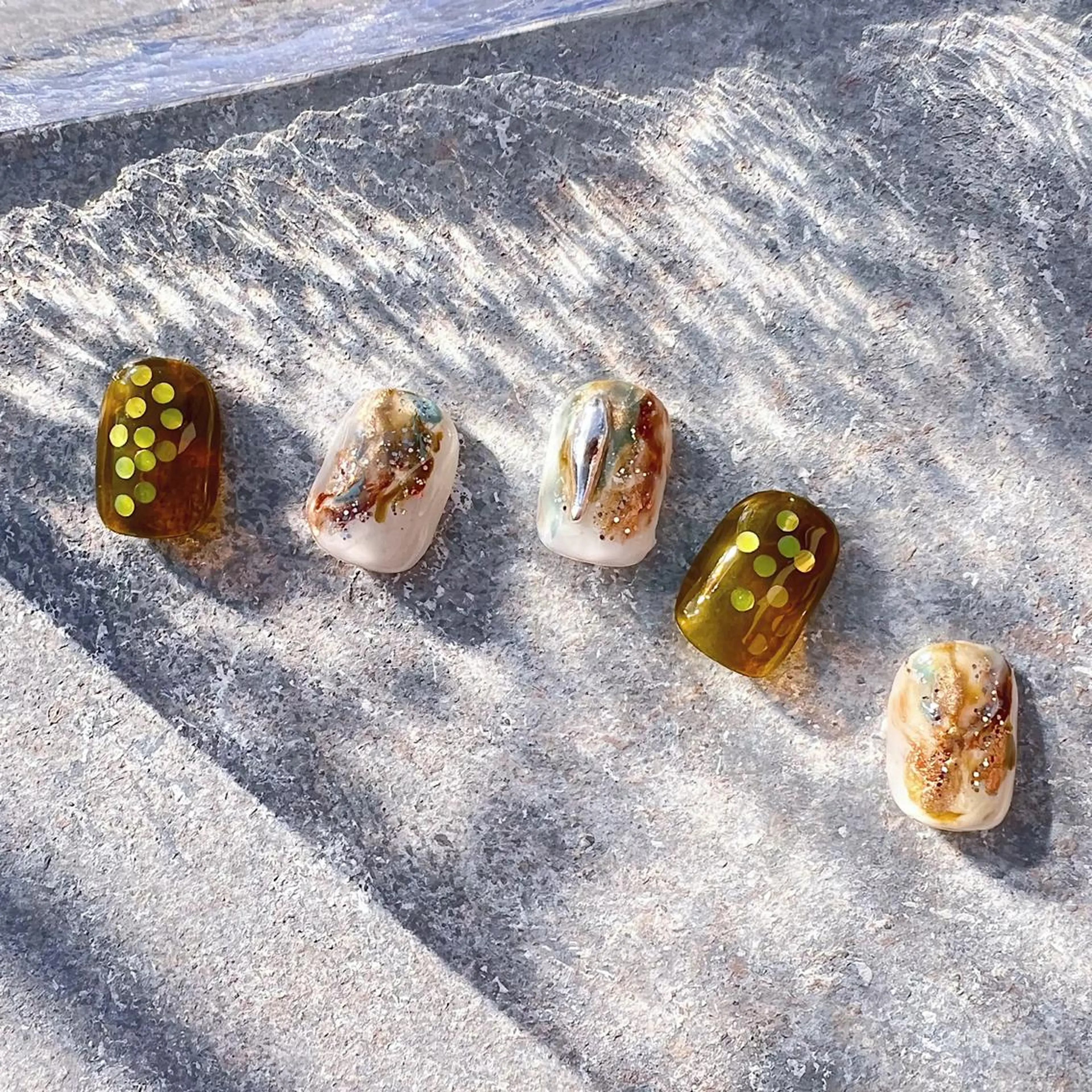 ネイル ニュアンスネイル ショートネイル gemickle nailのネイルデザイン