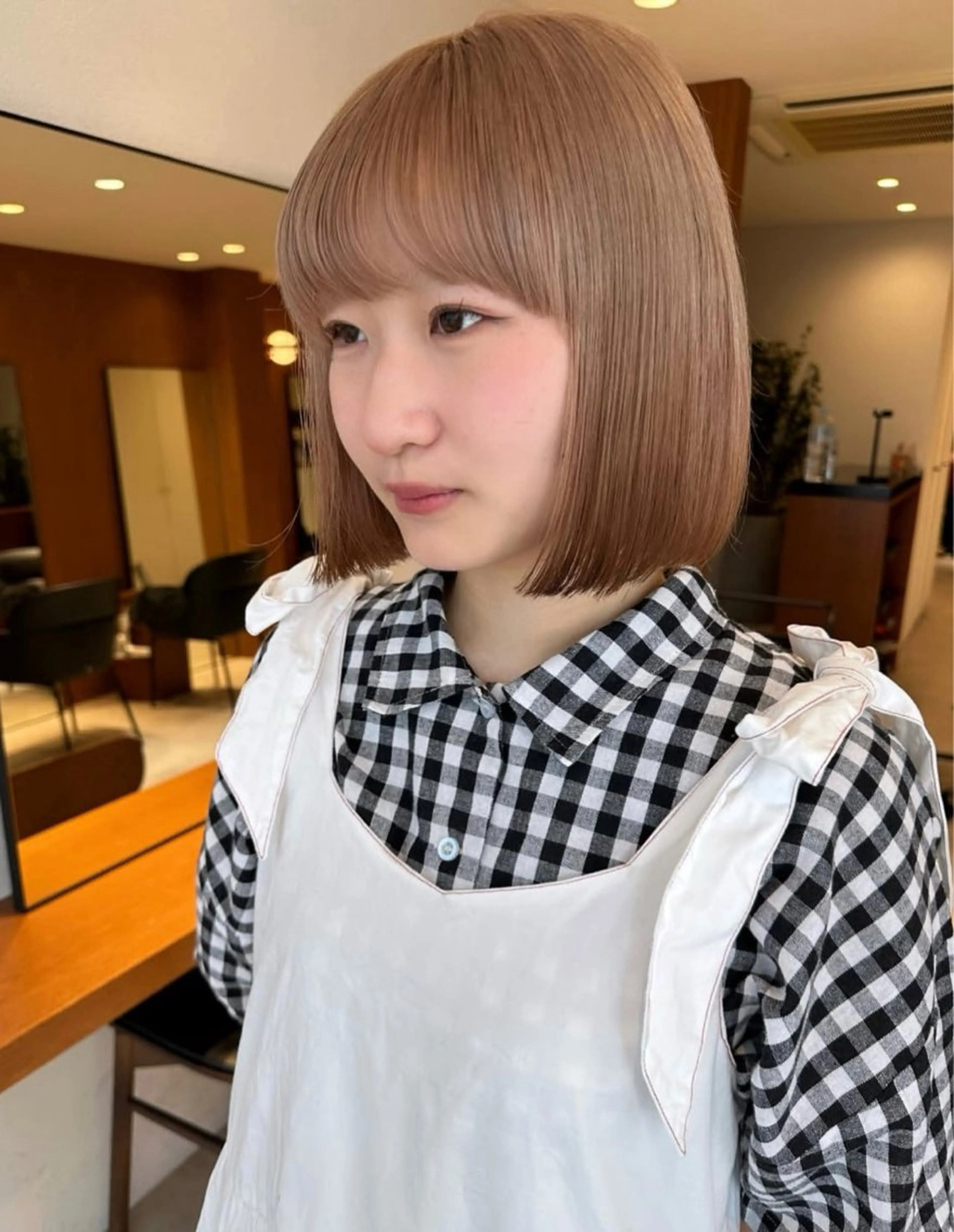 ミディアム カラー ヘアカラー yiye aoyama所属・表参道yiye うららのヘアスタイル