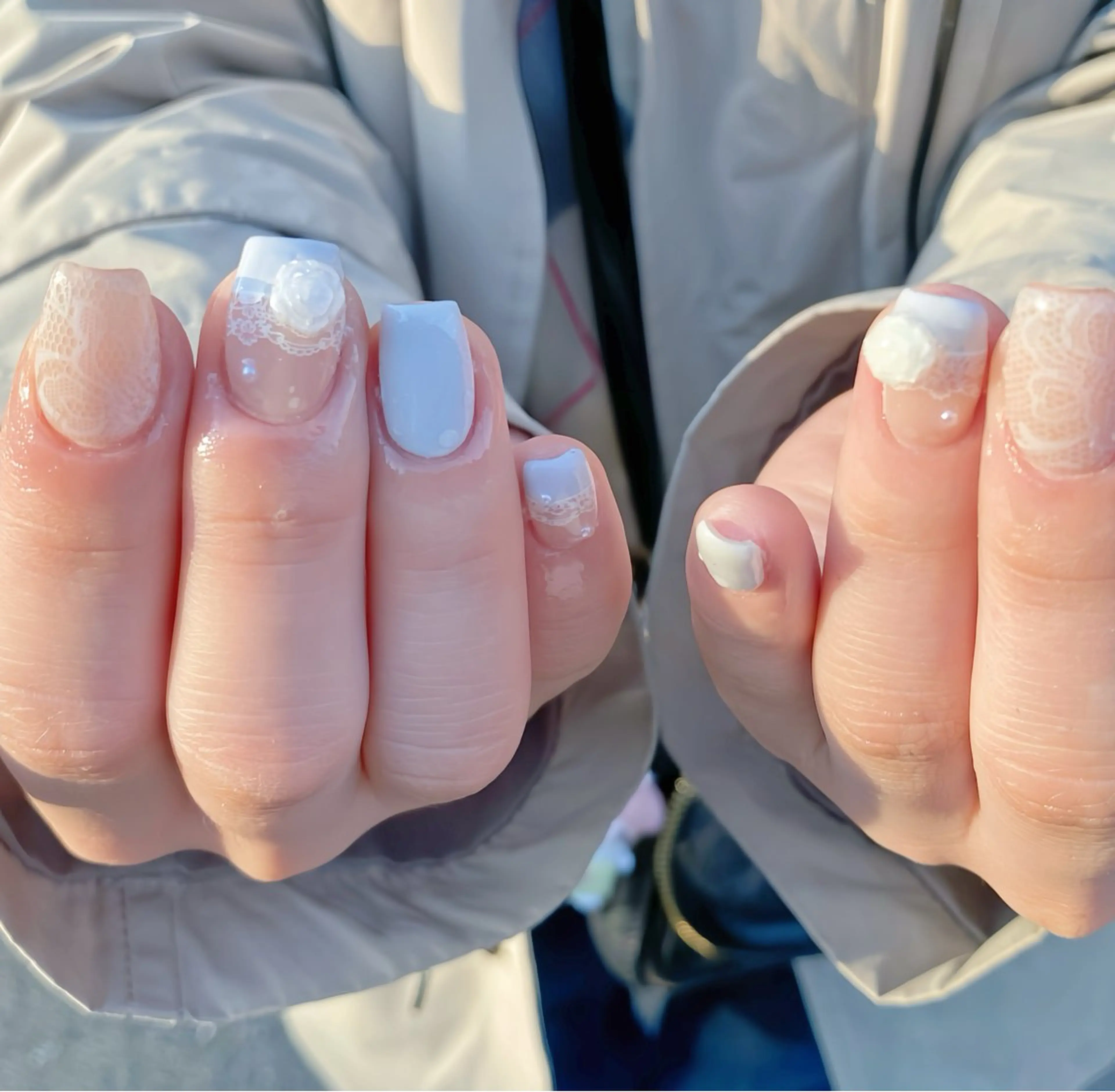 ネイル ハンドネイル ＼近畿大学／近く🦢 Swanのネイルデザイン