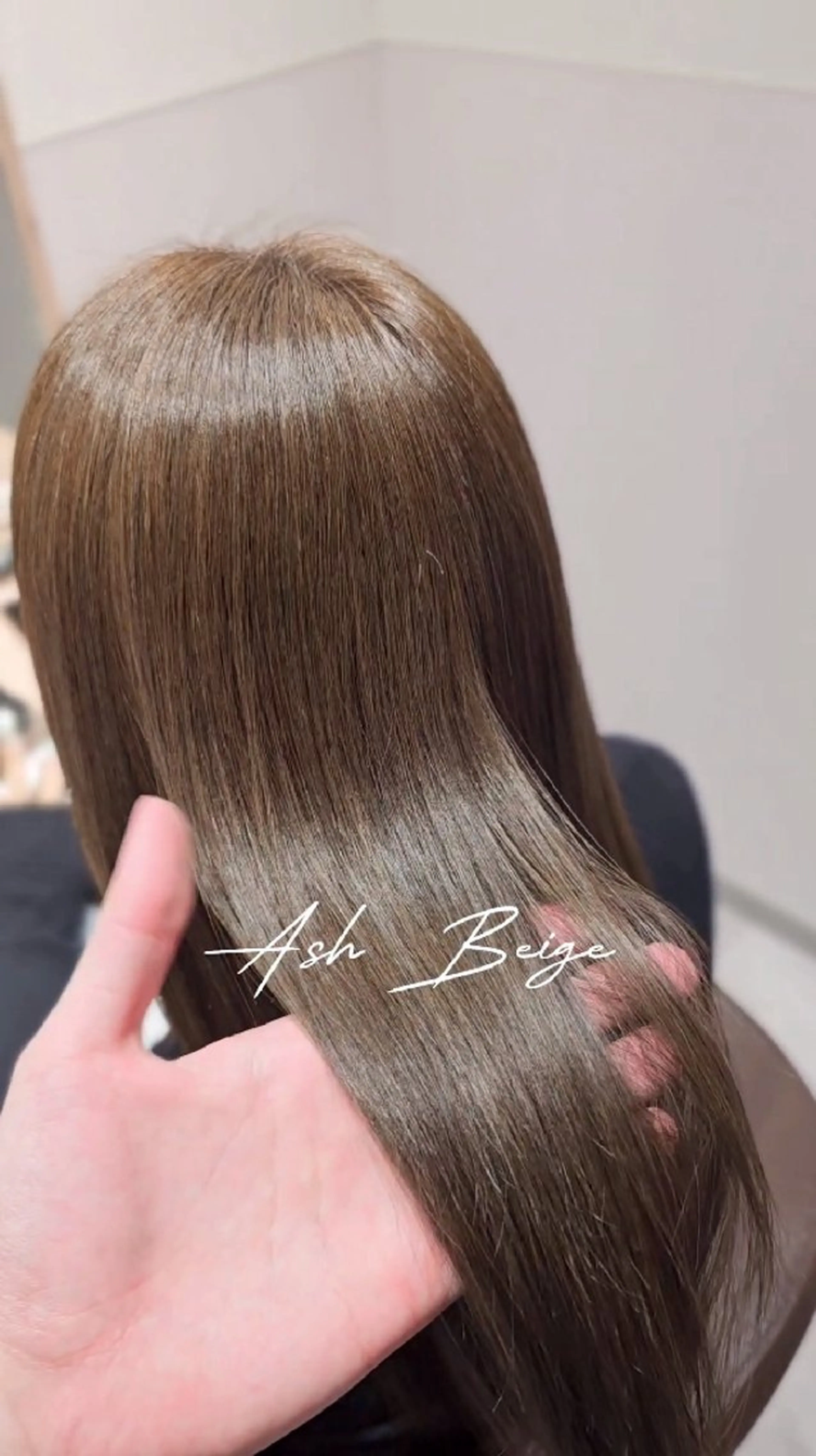 カラー セミロング カット ヘアカラー トリートメント サロウィン　神戸三宮店所属・三宮No.1ブリーチ 無しカラー/杉山太貴のヘアスタイル