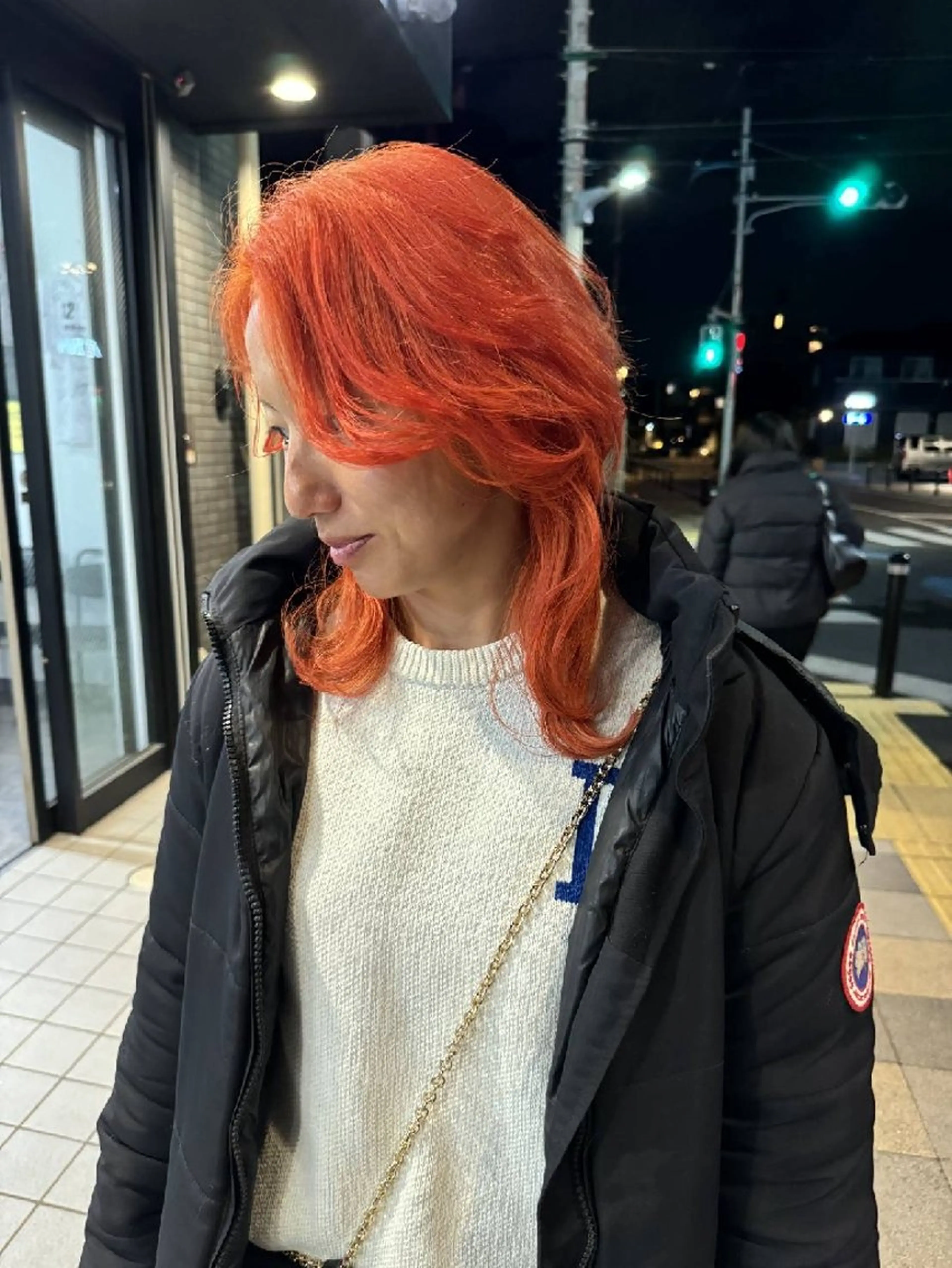 セミロング ヘアカラー HOLLY Tsutomu🌴のヘアスタイル