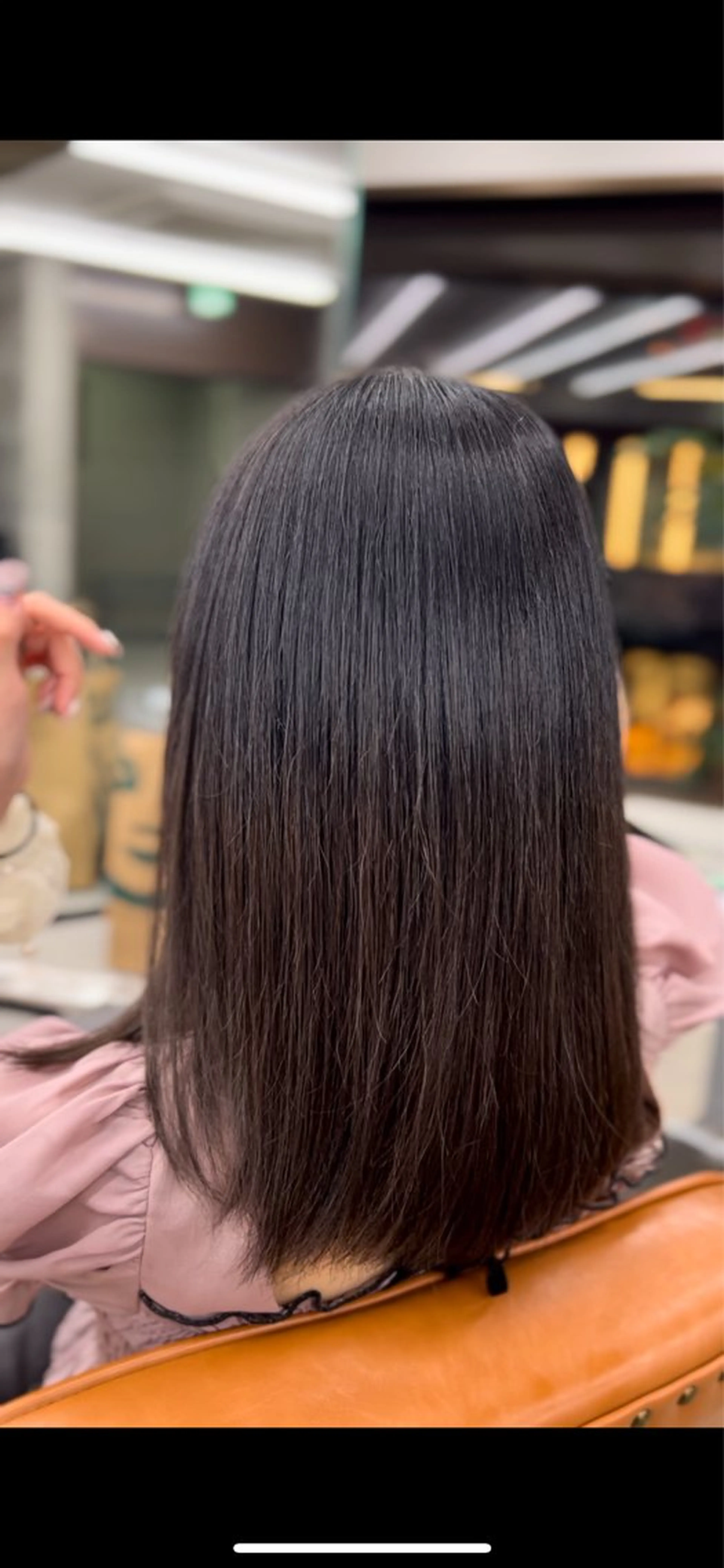 セミロング カラー メンズハイトーン ホワイトカラー 彩のヘアスタイル