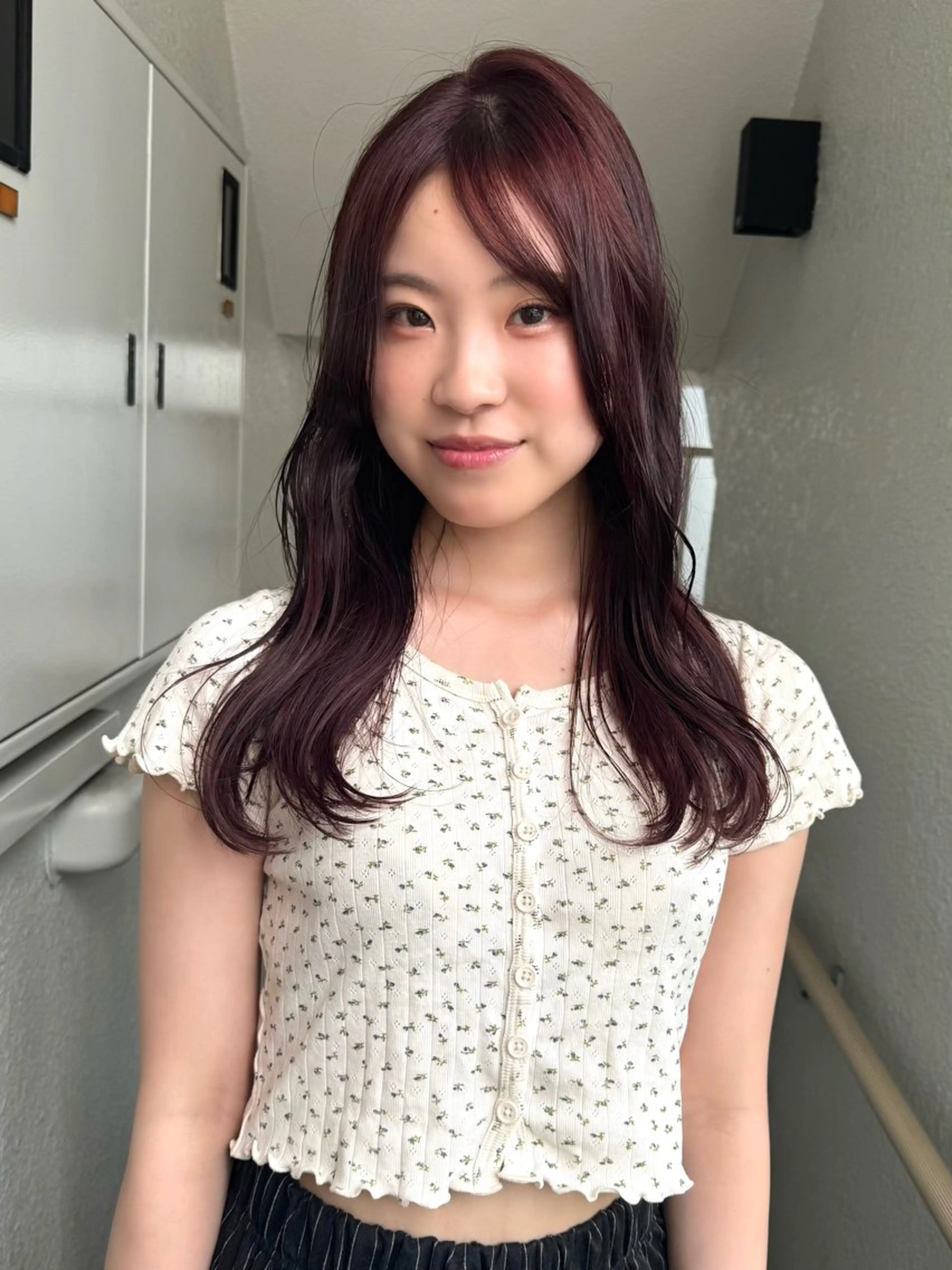 ロング カラー レッドカラー ヘアカラー 透明感×レイヤーカッ ト🌼kiraraのヘアスタイル