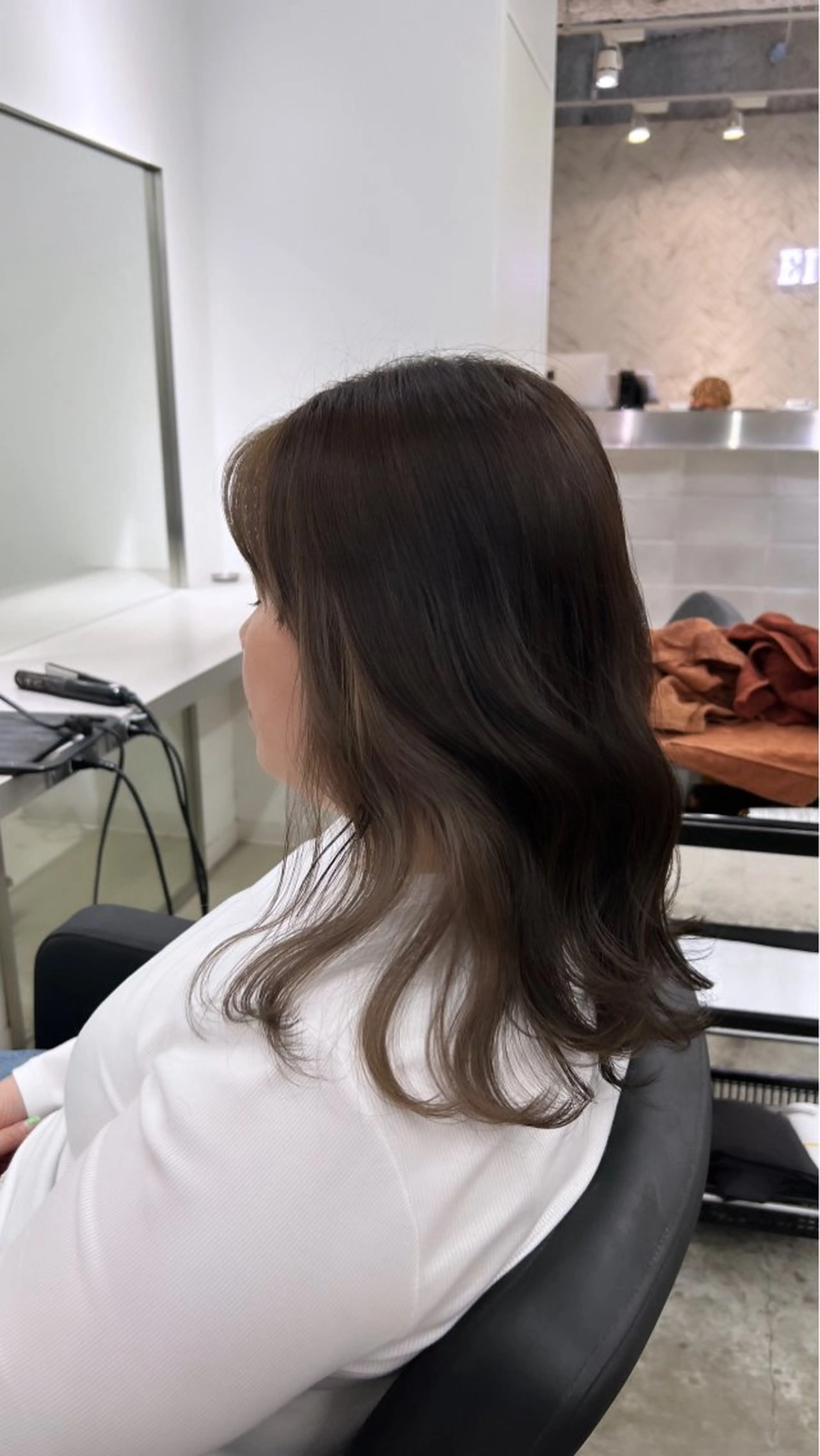 カラー EIGHT　樹梨 ／韓国ヘア🩶のヘアスタイル