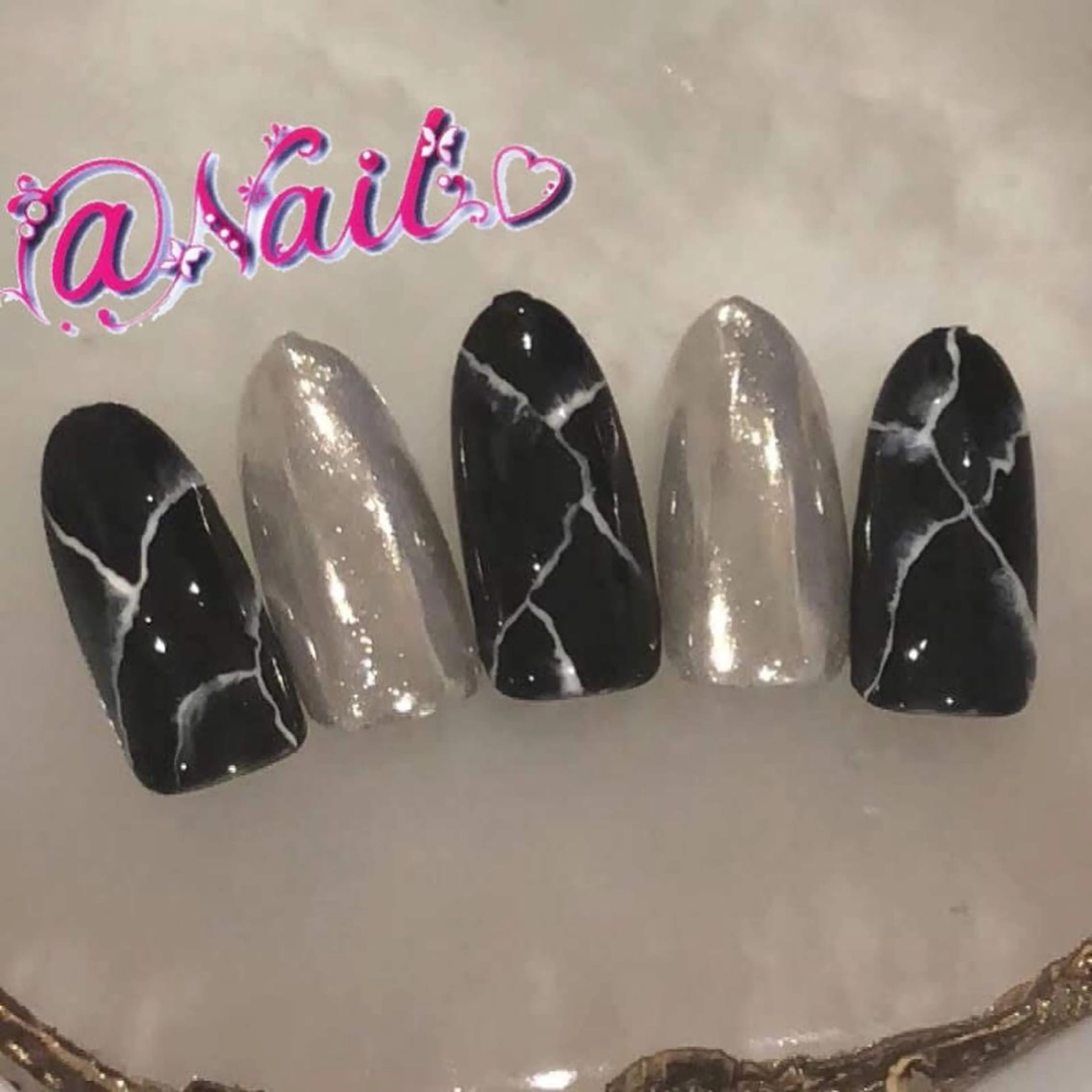 ネイル ネイルチップ 小尾 栞のネイルデザイン