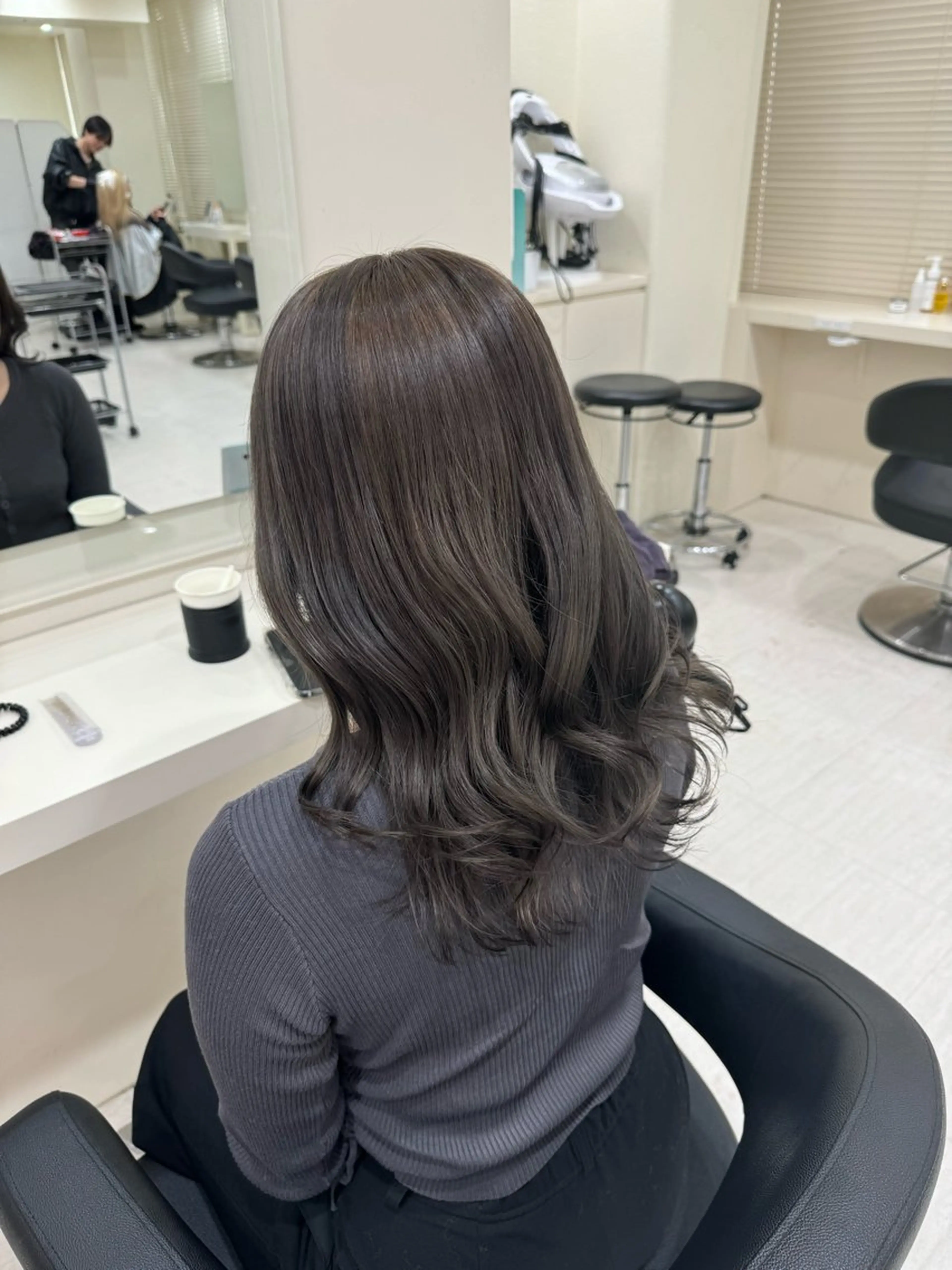 ロング カラー ヘアカラー 🩷モテ髪&透明感 🩷ミルクティー🩷のヘアスタイル