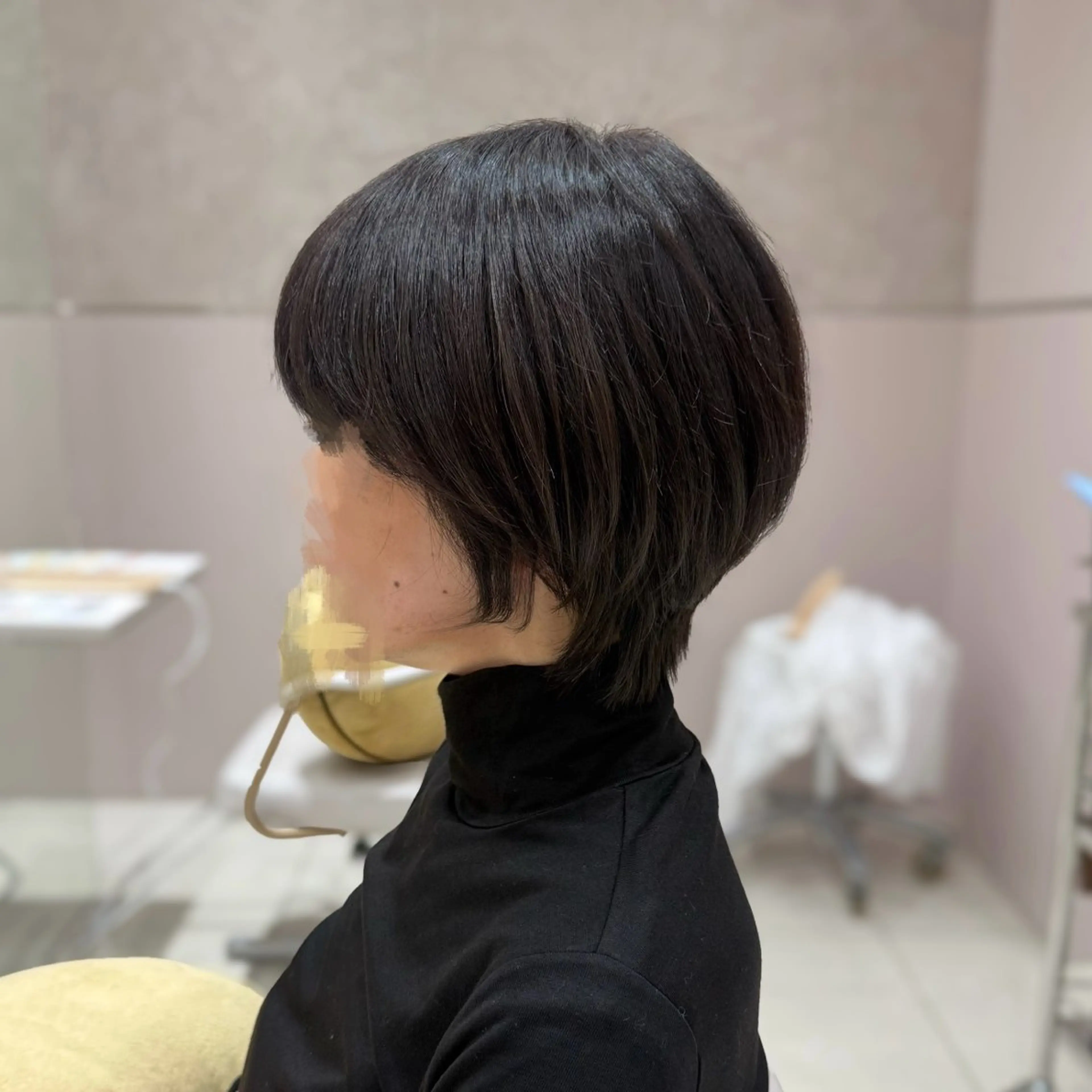 ショート 内田 志乃のヘアスタイル