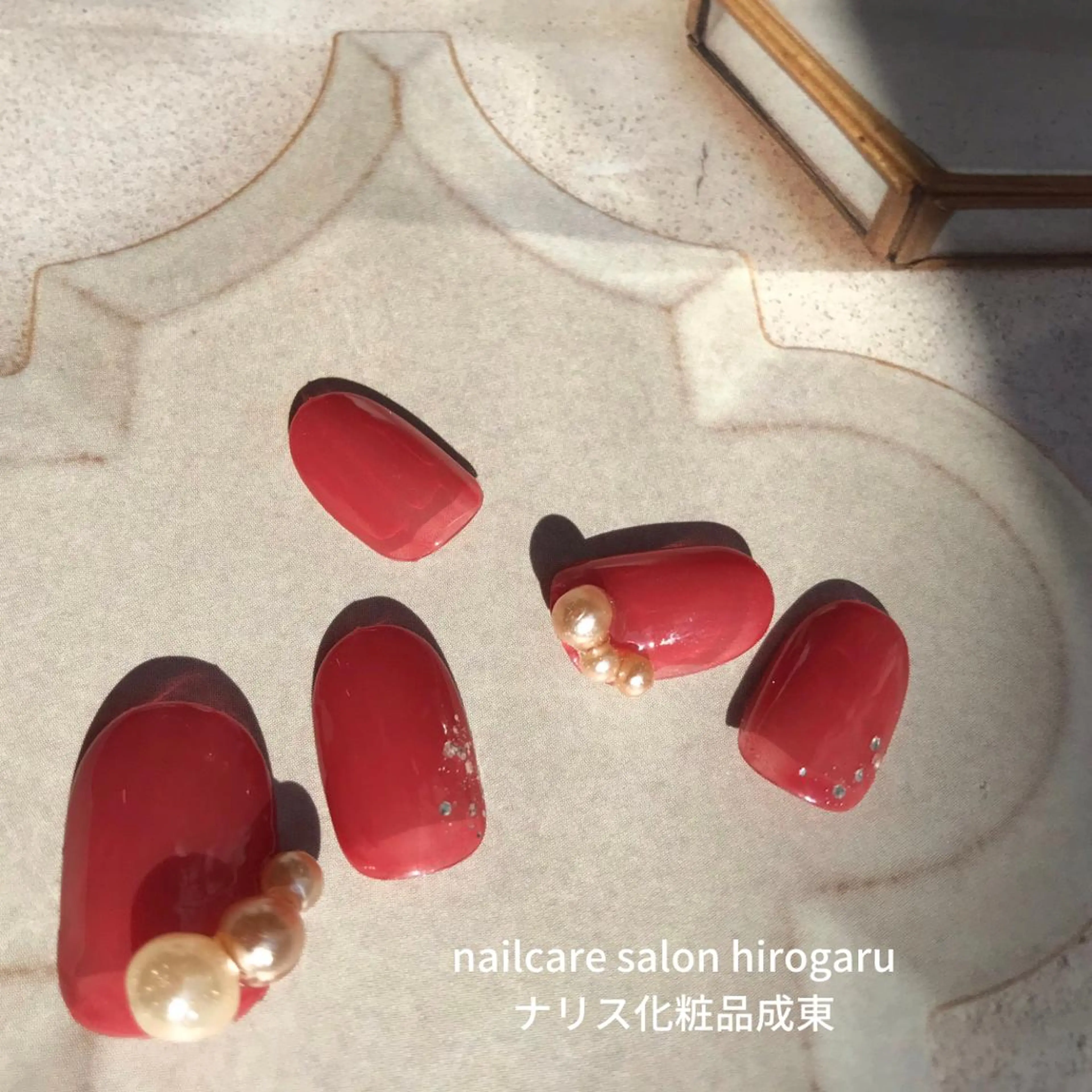 ネイル シンプルネイル 冨澤 ひろみのネイルデザイン