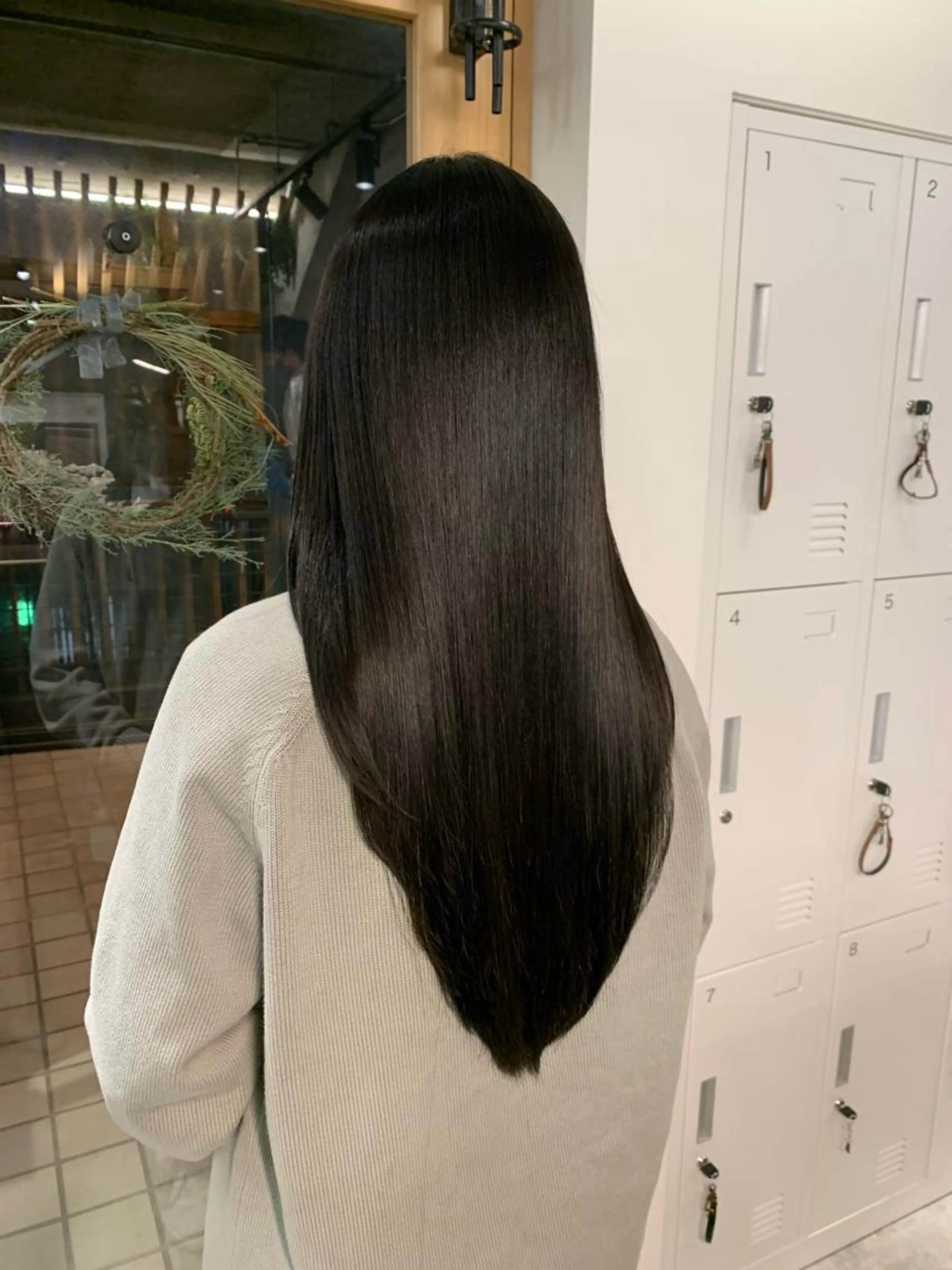 【⚠️すぐ予約不可❌】縮毛矯正モデル(アイロンワーク練習モデル)平日お時間ご相談もしくは、毎週日曜日17:00​〜​の写真