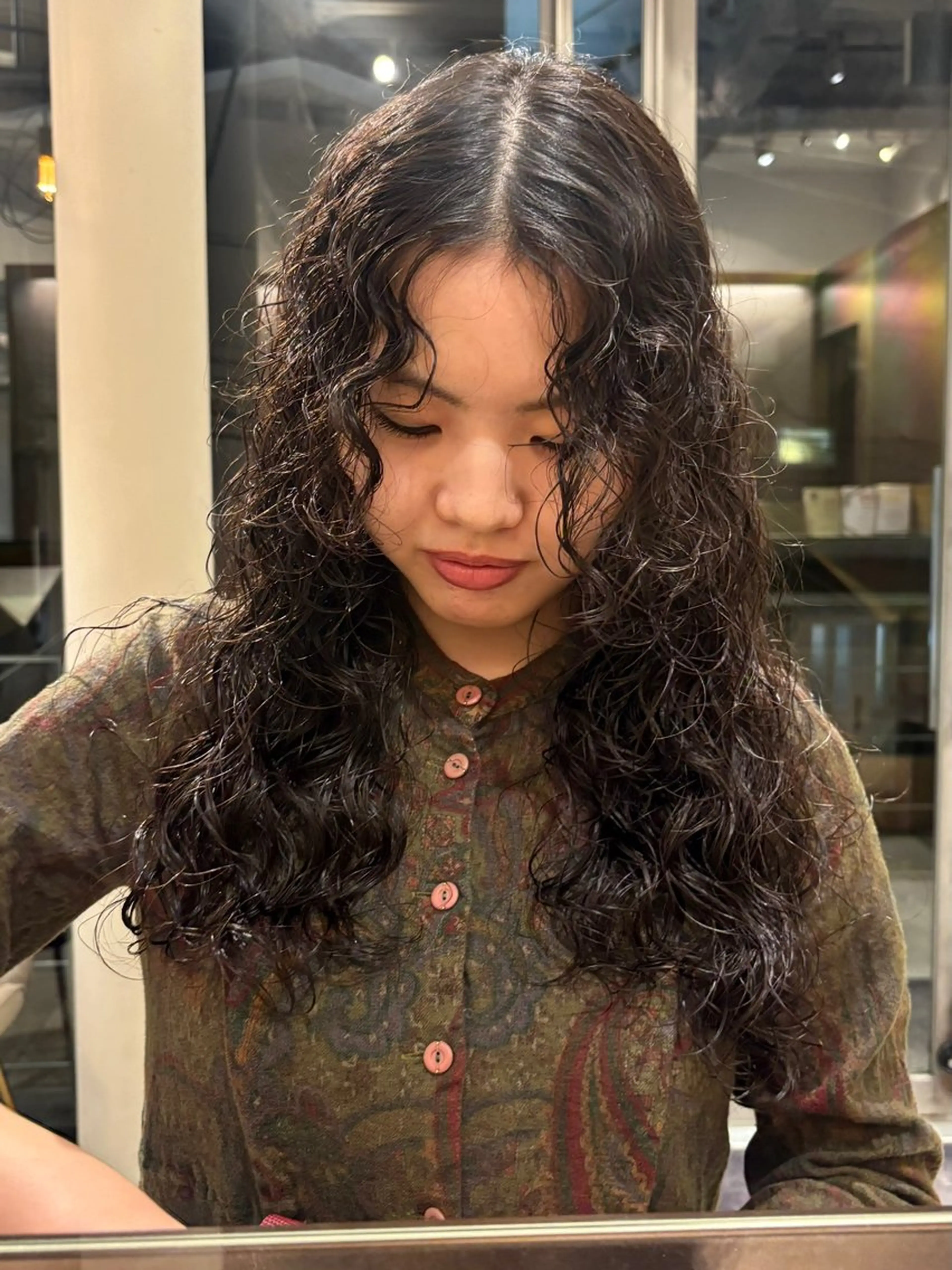 ロング パーマ 透明感カラー/パーマ オレンジmiyo⭐️のヘアスタイル