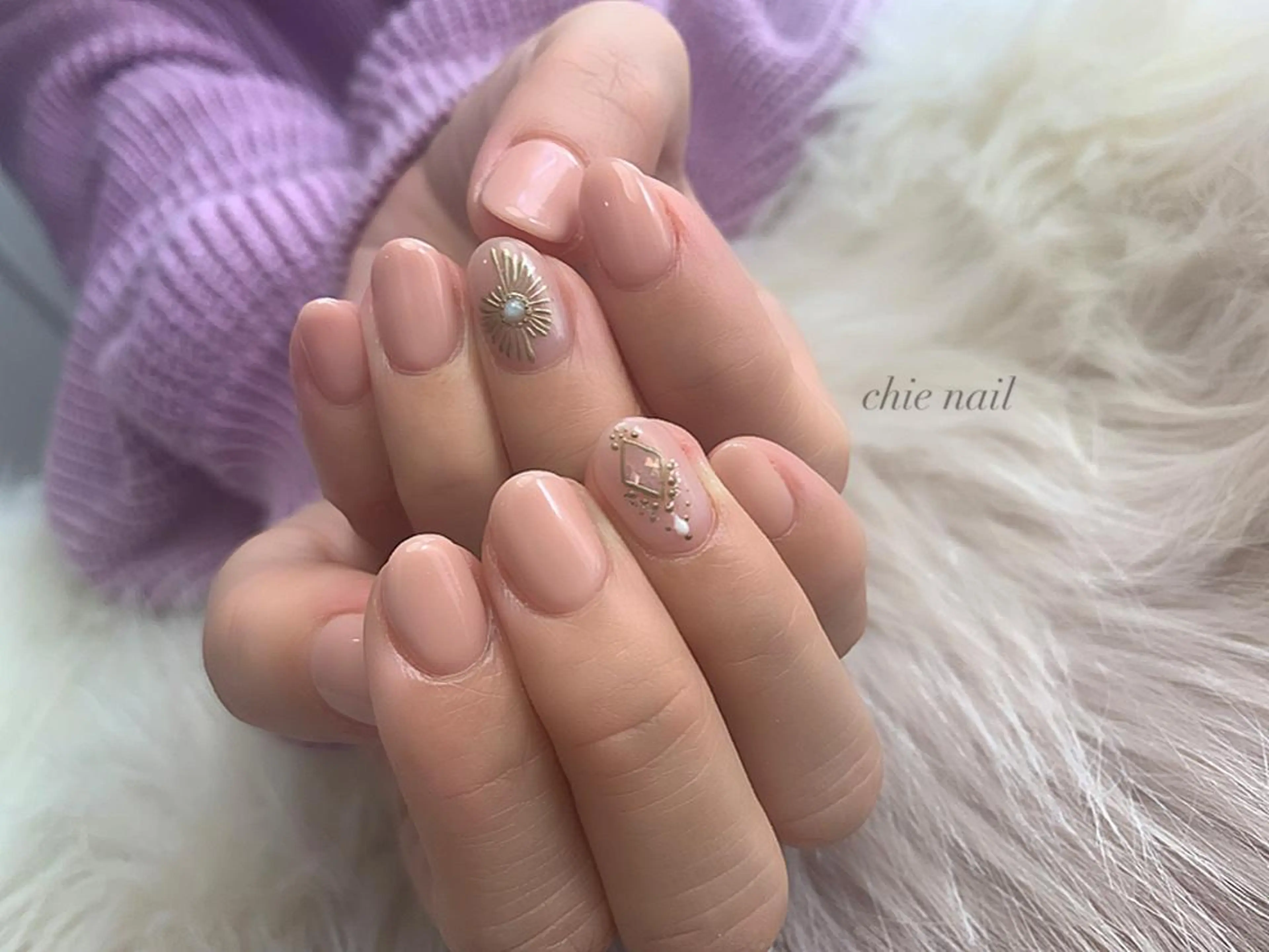 ネイル アートネイル ワンカラーネイル 森ノ宮❤︎ chieのネイルデザイン