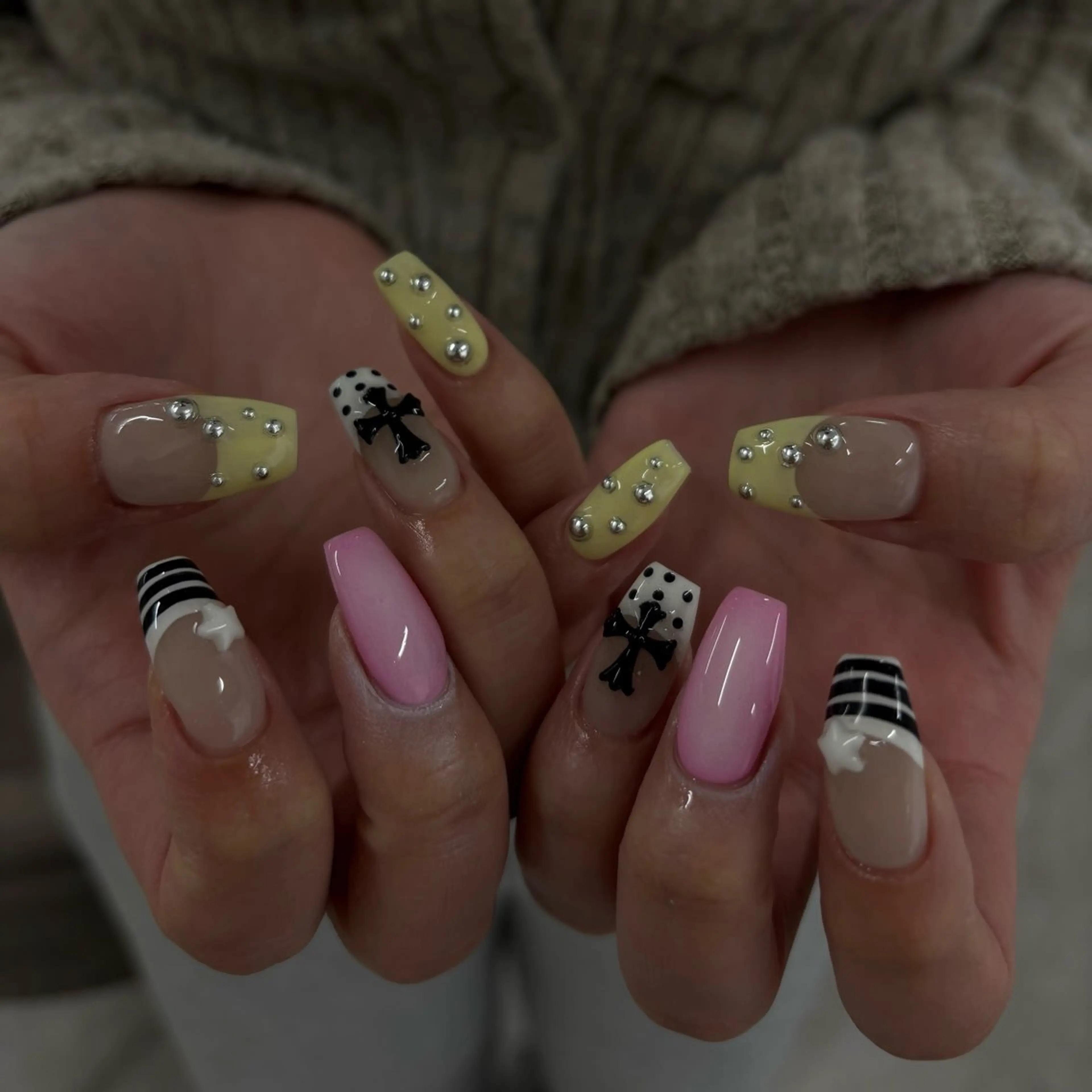 ネイル ハンドネイル schon所属・schon yuinaのネイルデザイン