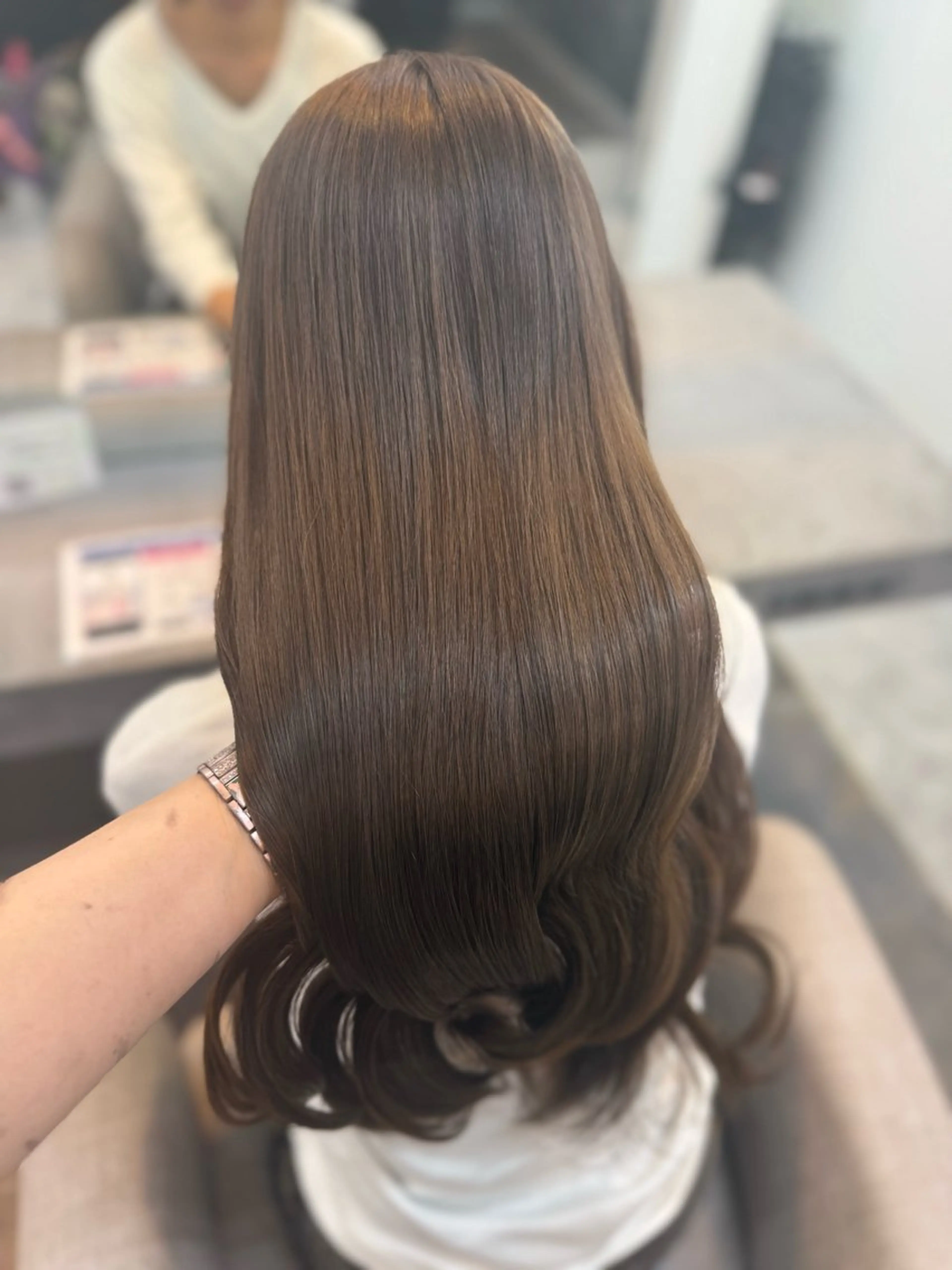 ロング ラベンダーベージュ 学生 韓国風ヘア ヘアカラー 🦋ami/浦和 ブリーチ／韓国🦋のヘアスタイル