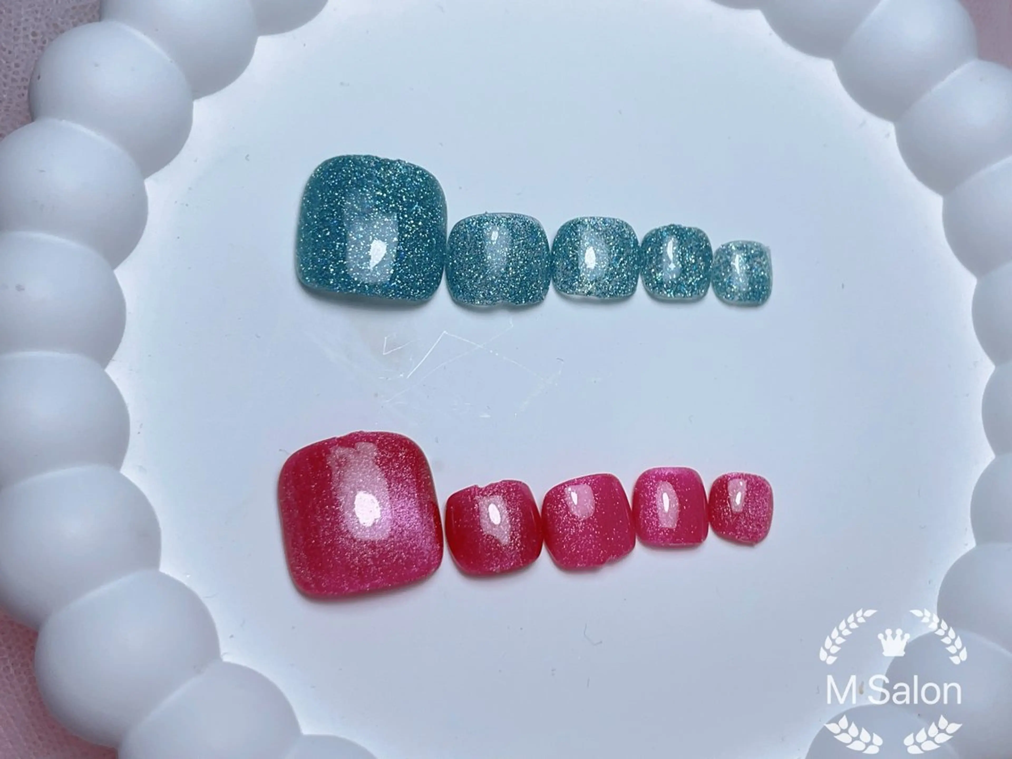 [フット]オフなし　夏定番マグネットorフラッシュフットネイルの写真