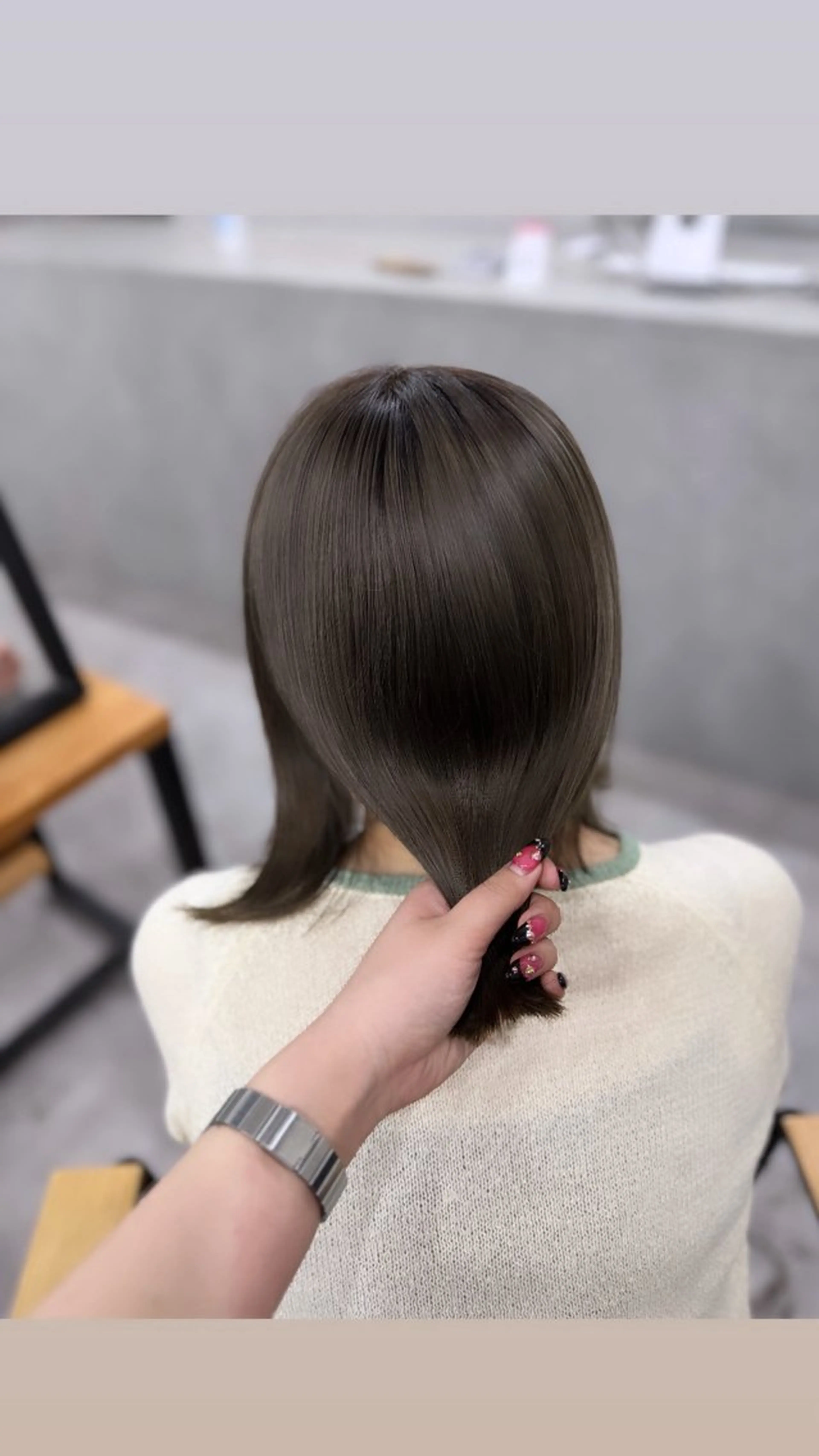 ミディアム カラー ヘアアレンジ ブリーチ 透明感カラー グレージュ オリーブグレージュ オリーブグレー 梅田トレンドレイヤー RISA🎀💕のヘアスタイル