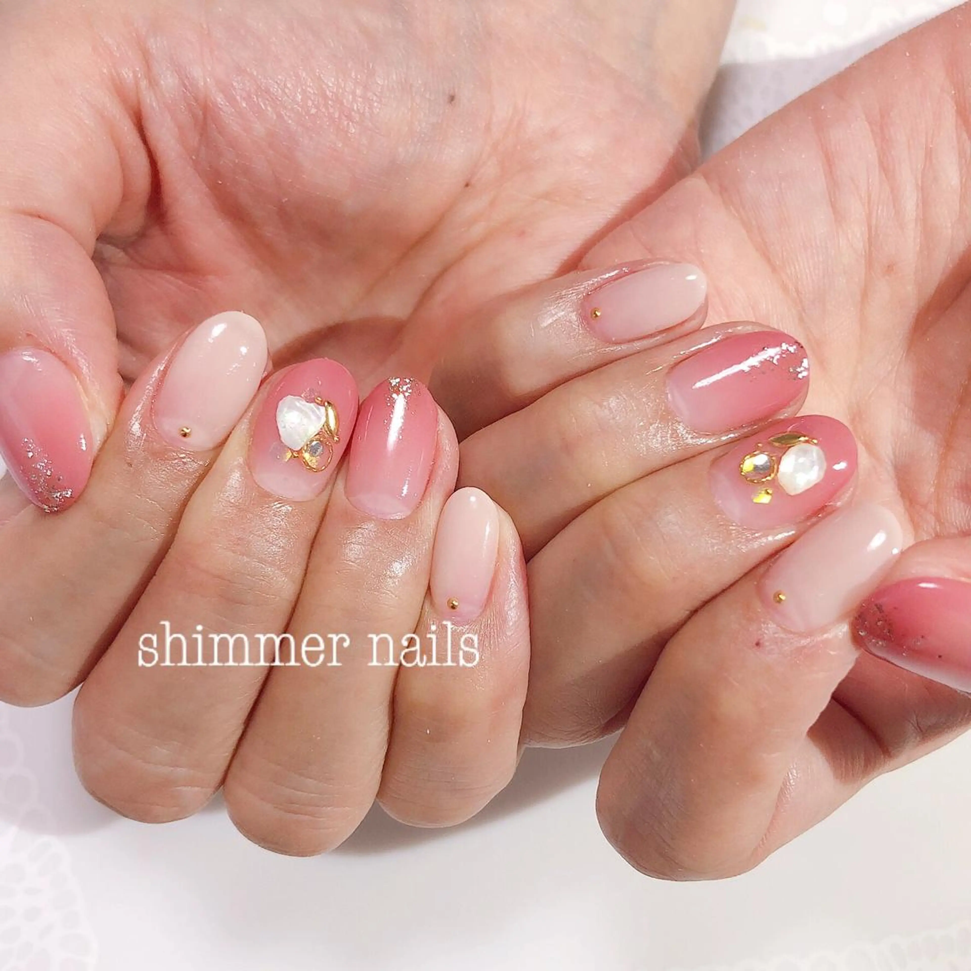 ネイル キラキラネイル フットネイル shimmer nailsのネイルデザイン