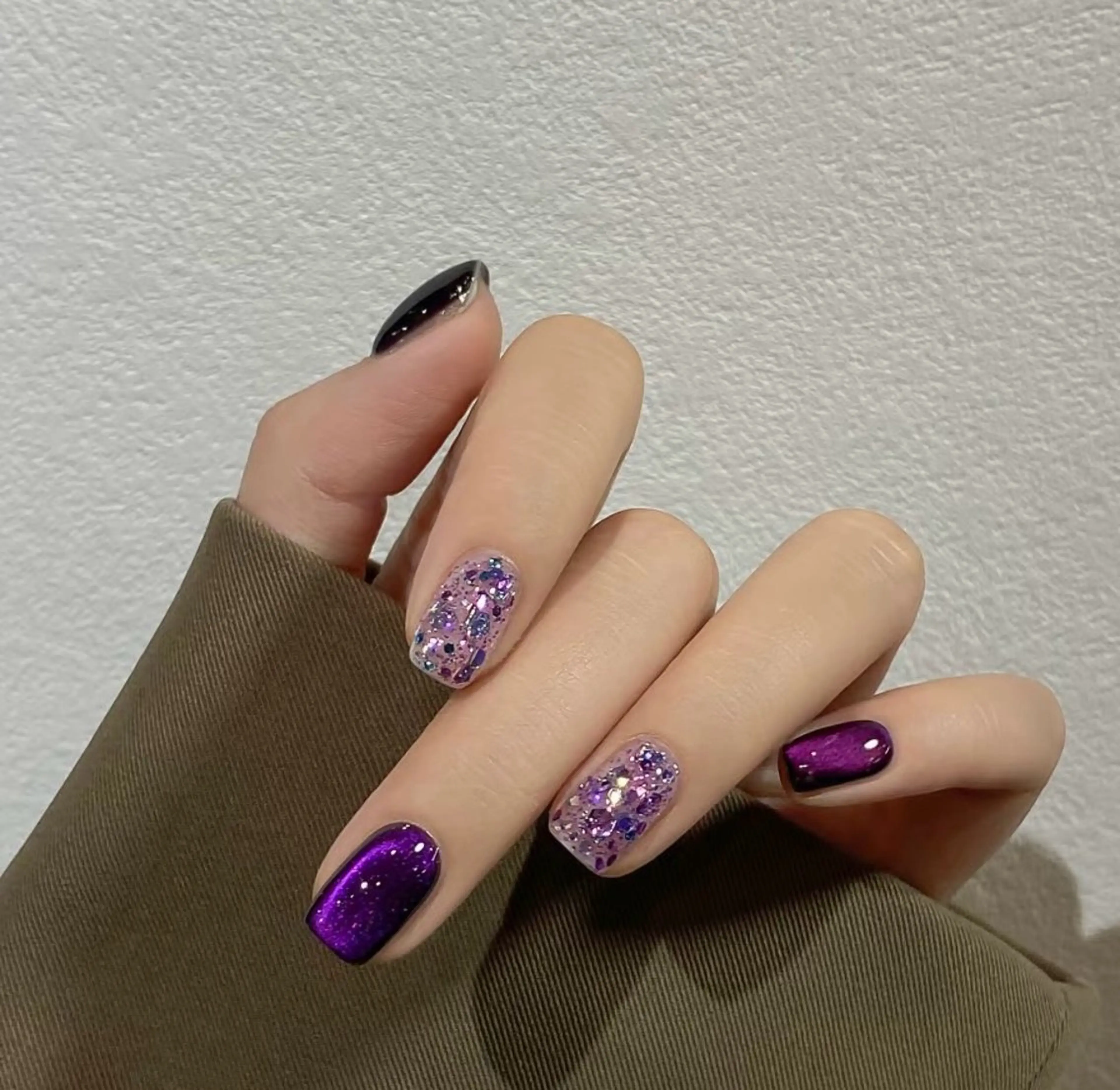 ネイル 高木 維麗絲のネイルデザイン