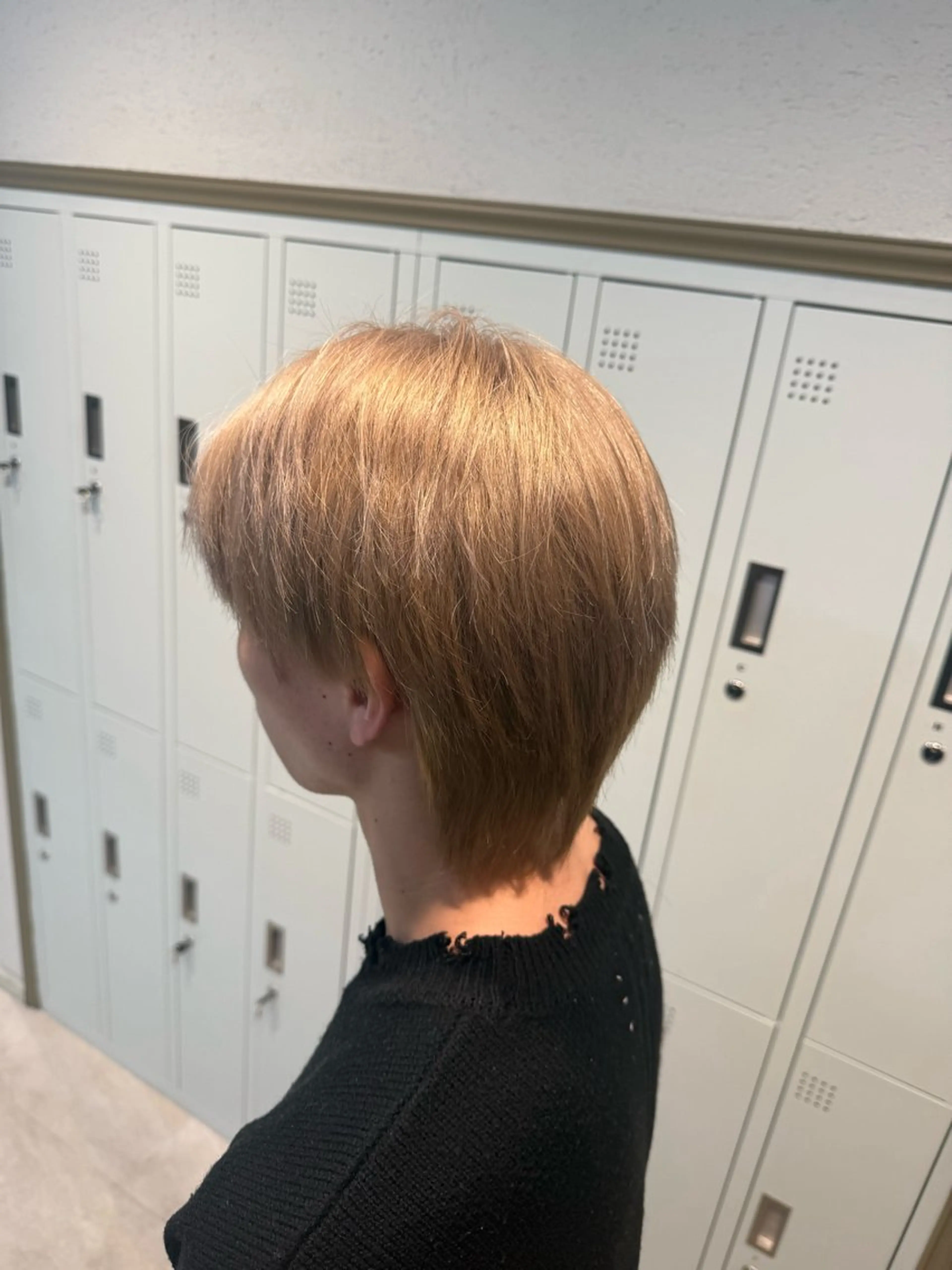 ショート メンズ メンズブリーチ ヘアカラー 永尾 幸太郎のヘアスタイル