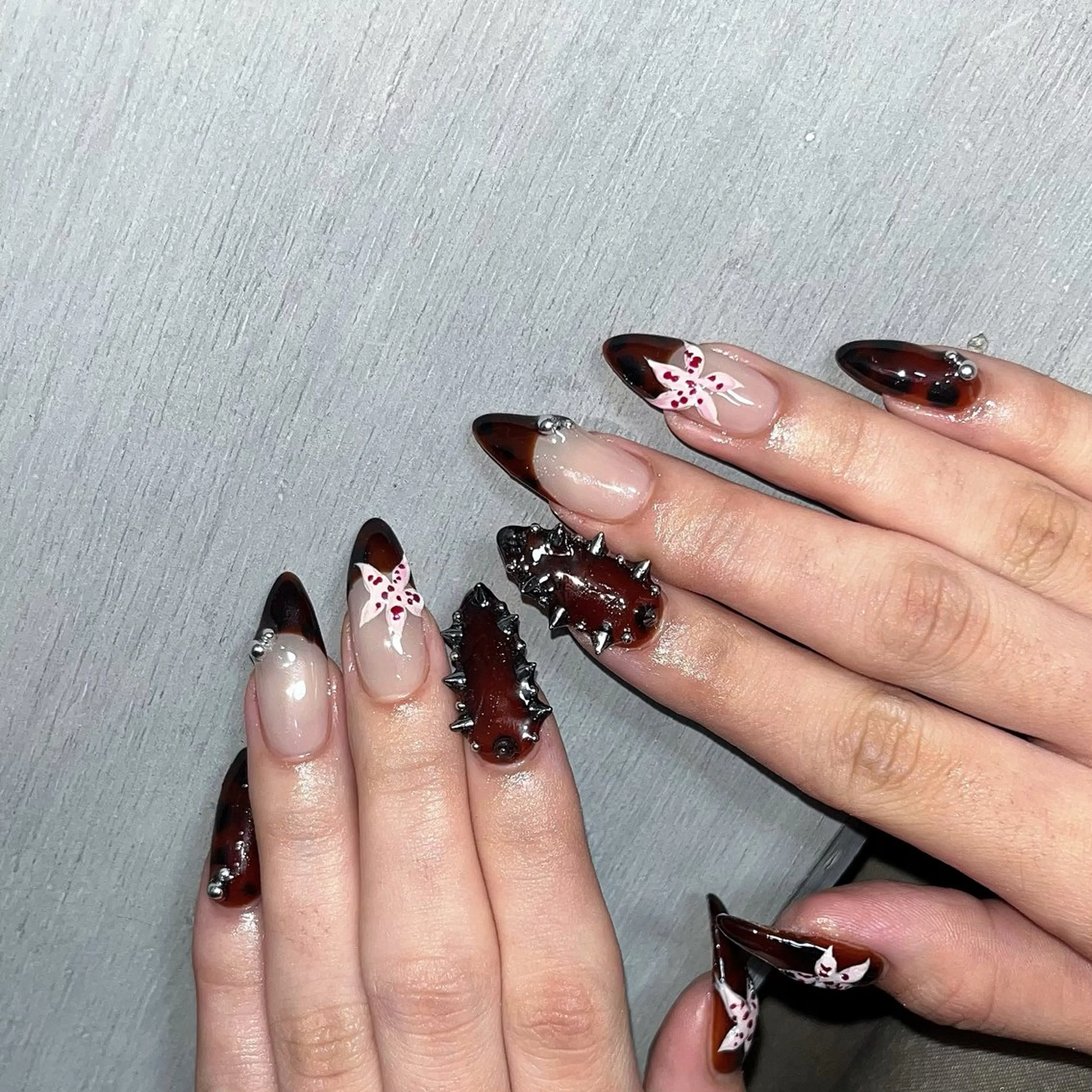 ネイル ハンドネイル 🫧OPELIA NAIL渋谷🫧のネイルデザイン