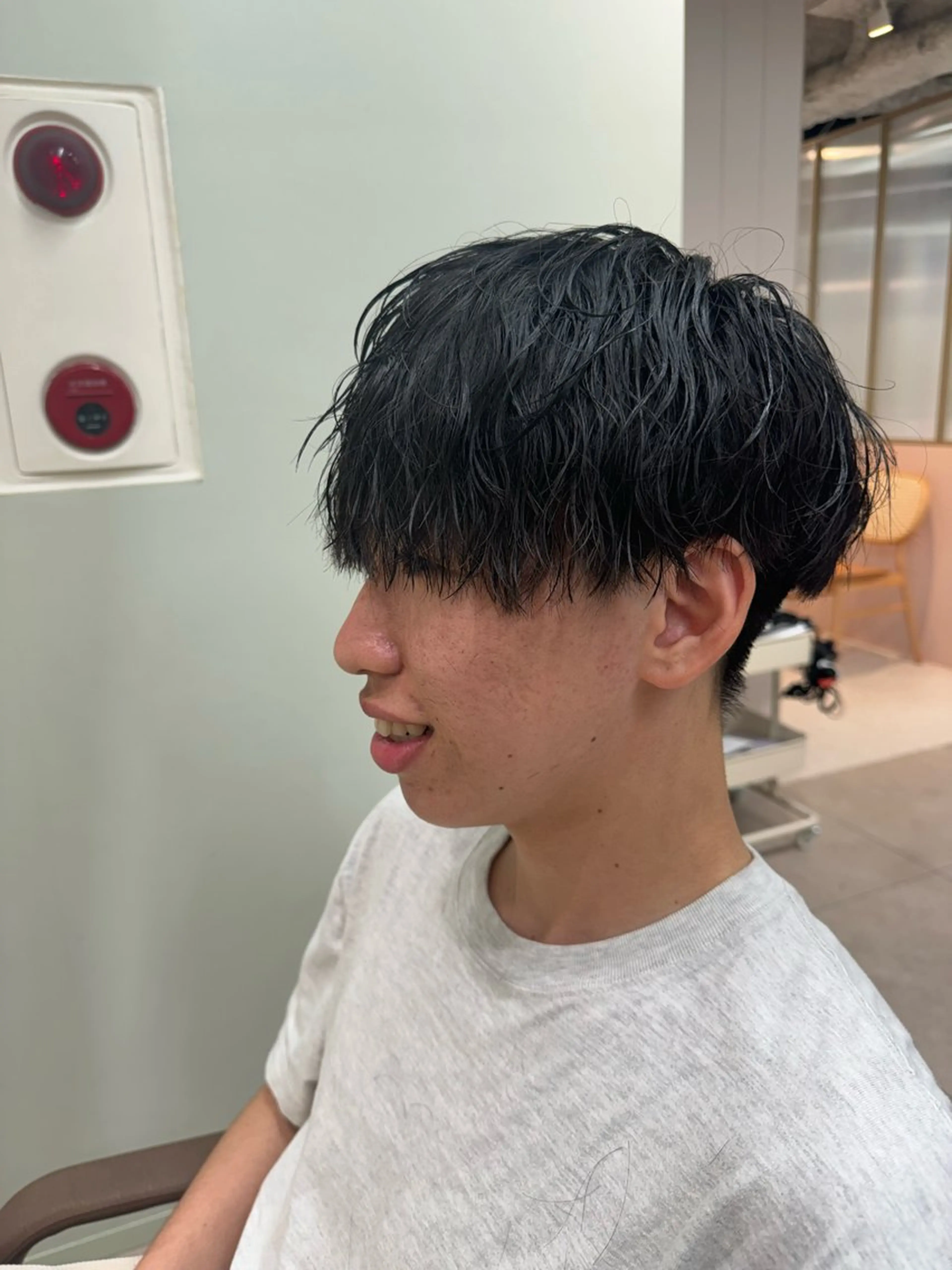 メンズ マッシュ メンズパーマ 横山 滉のヘアスタイル