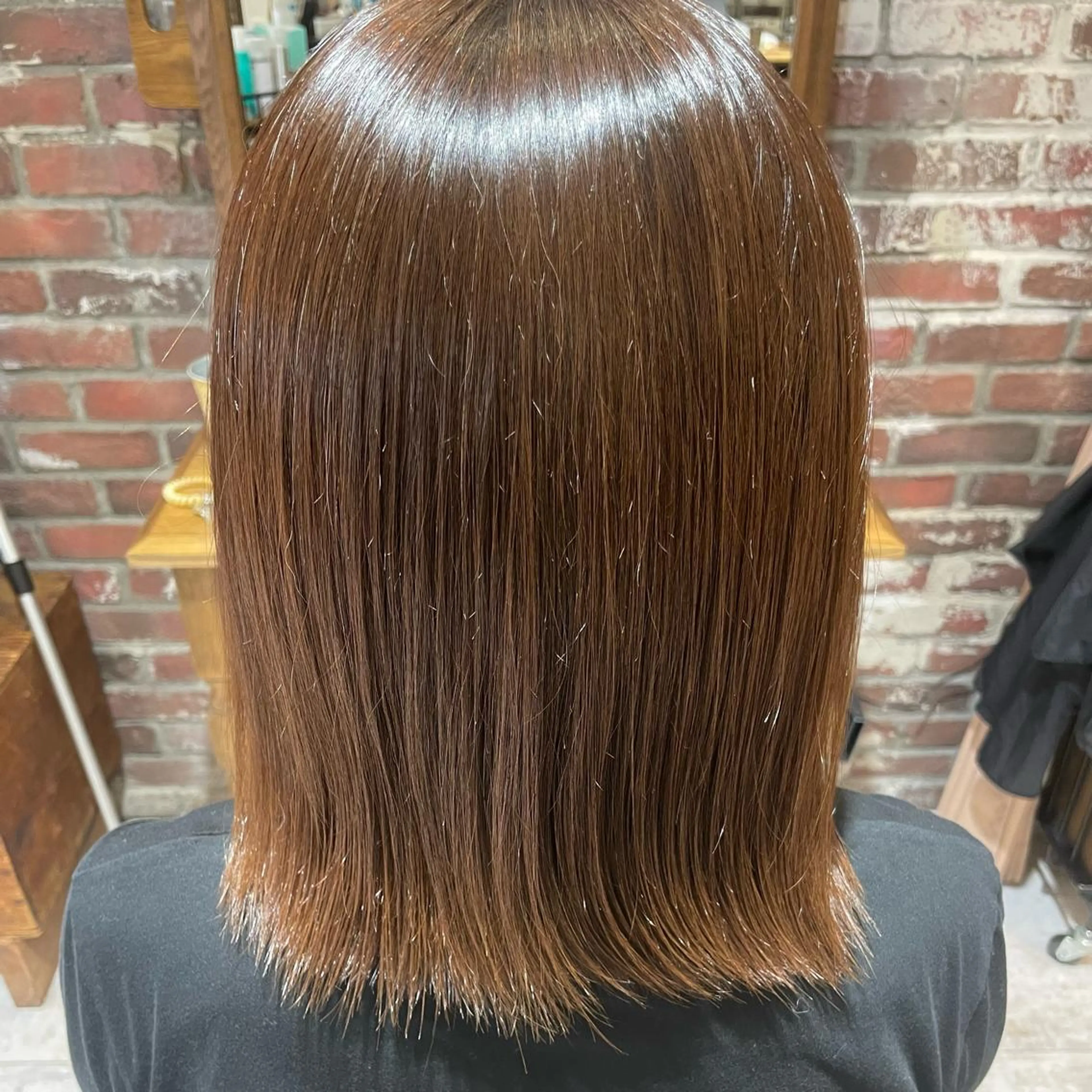 ミディアム ヘアカラー くろだ ちはるのヘアスタイル