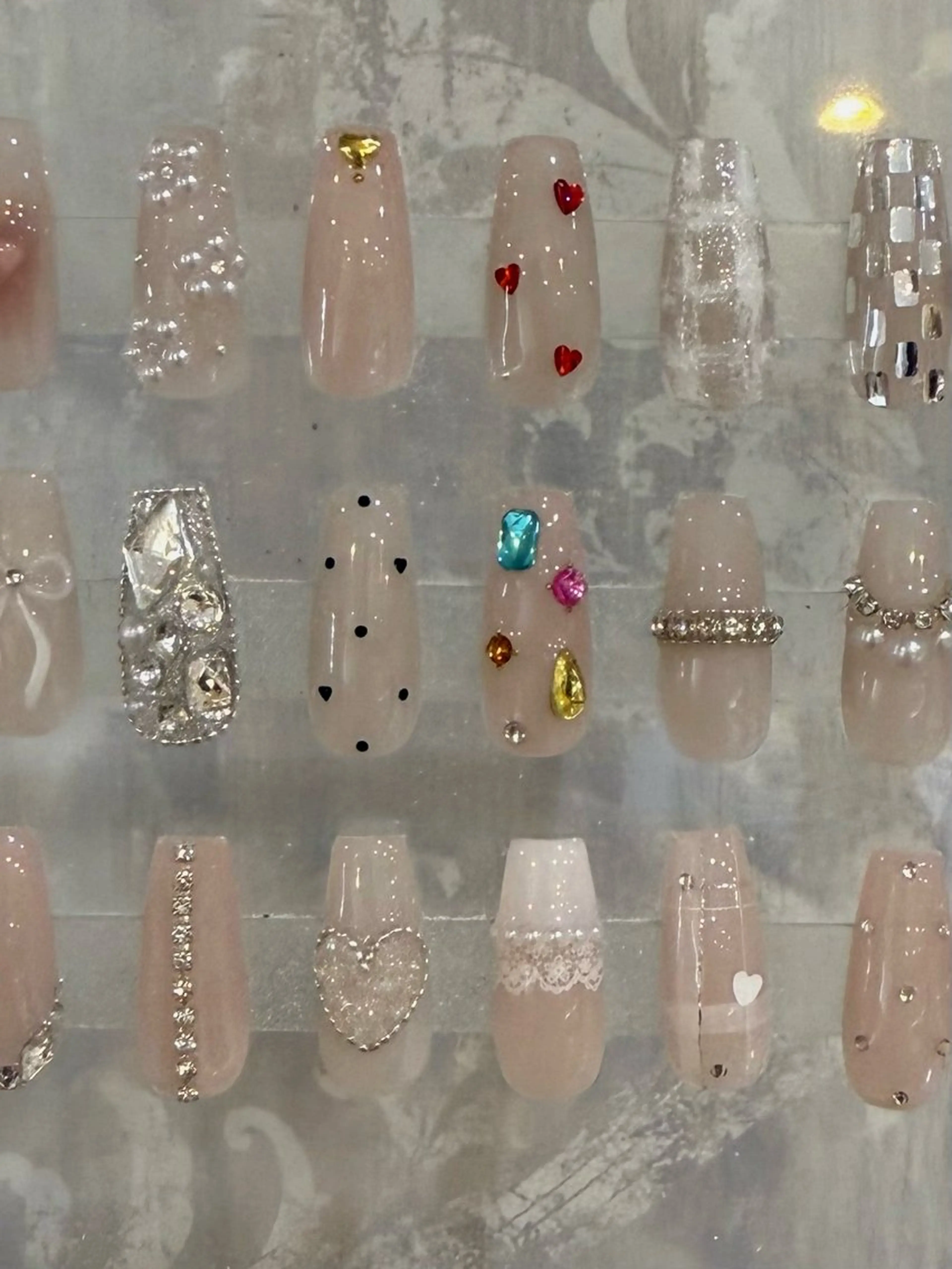 ネイル nail&eye ADDICT OHORI所属・MIZUKI ✮のネイルデザイン