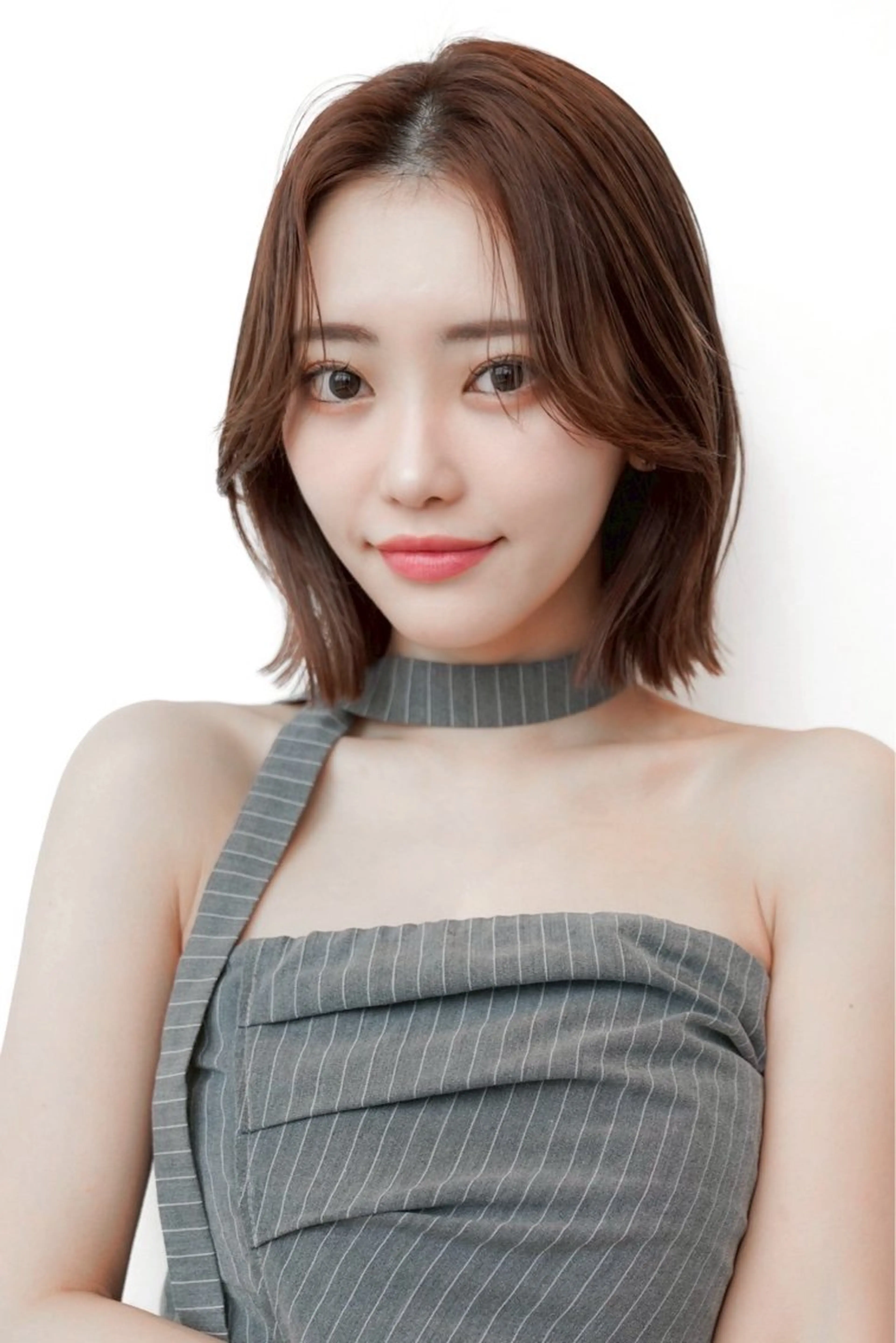 ミディアム カラー 渋谷/レイヤーボブ・ 韓国ボブ特化/楓のヘアスタイル