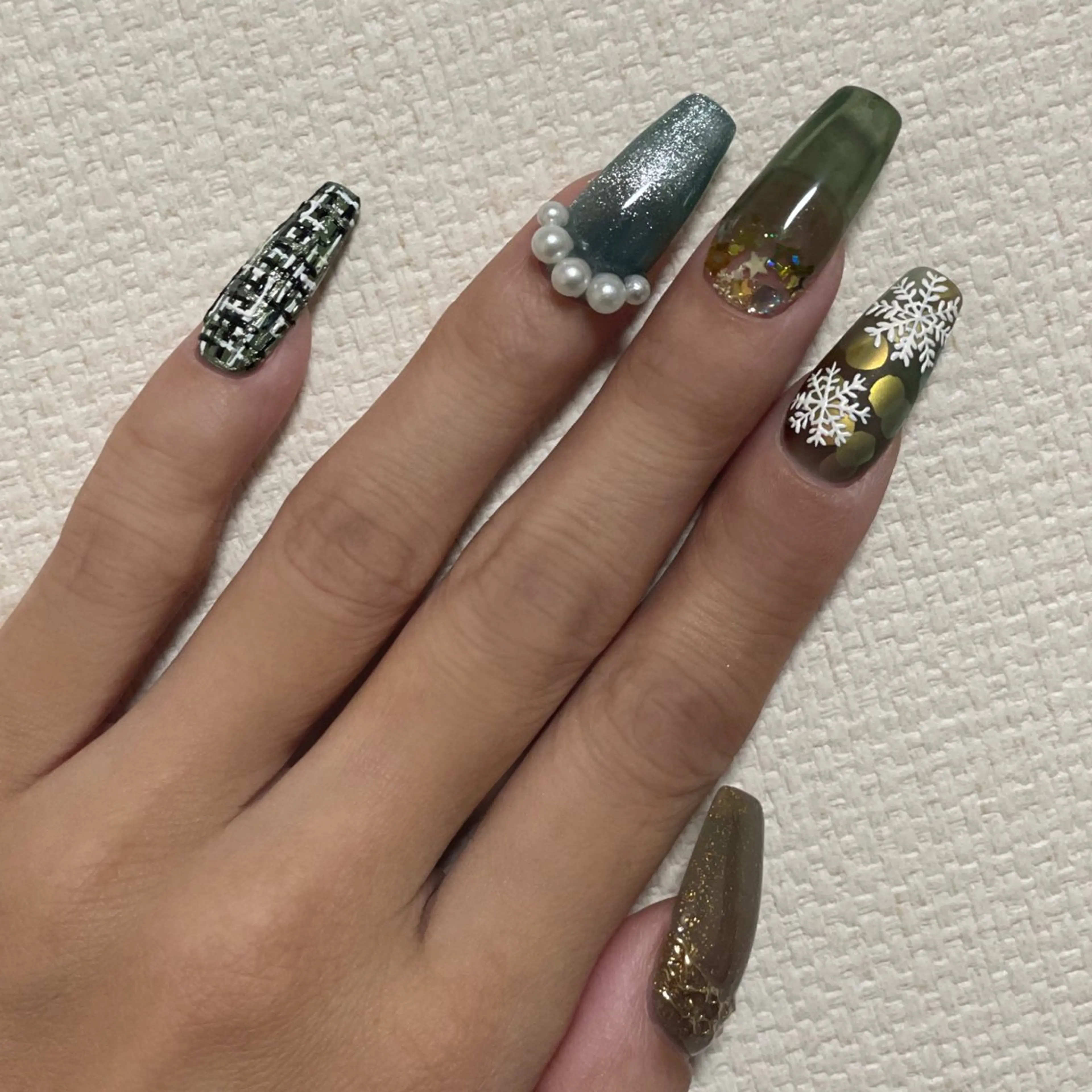 ネイル nail　milky 〜深夜にもネイル〜のネイルデザイン