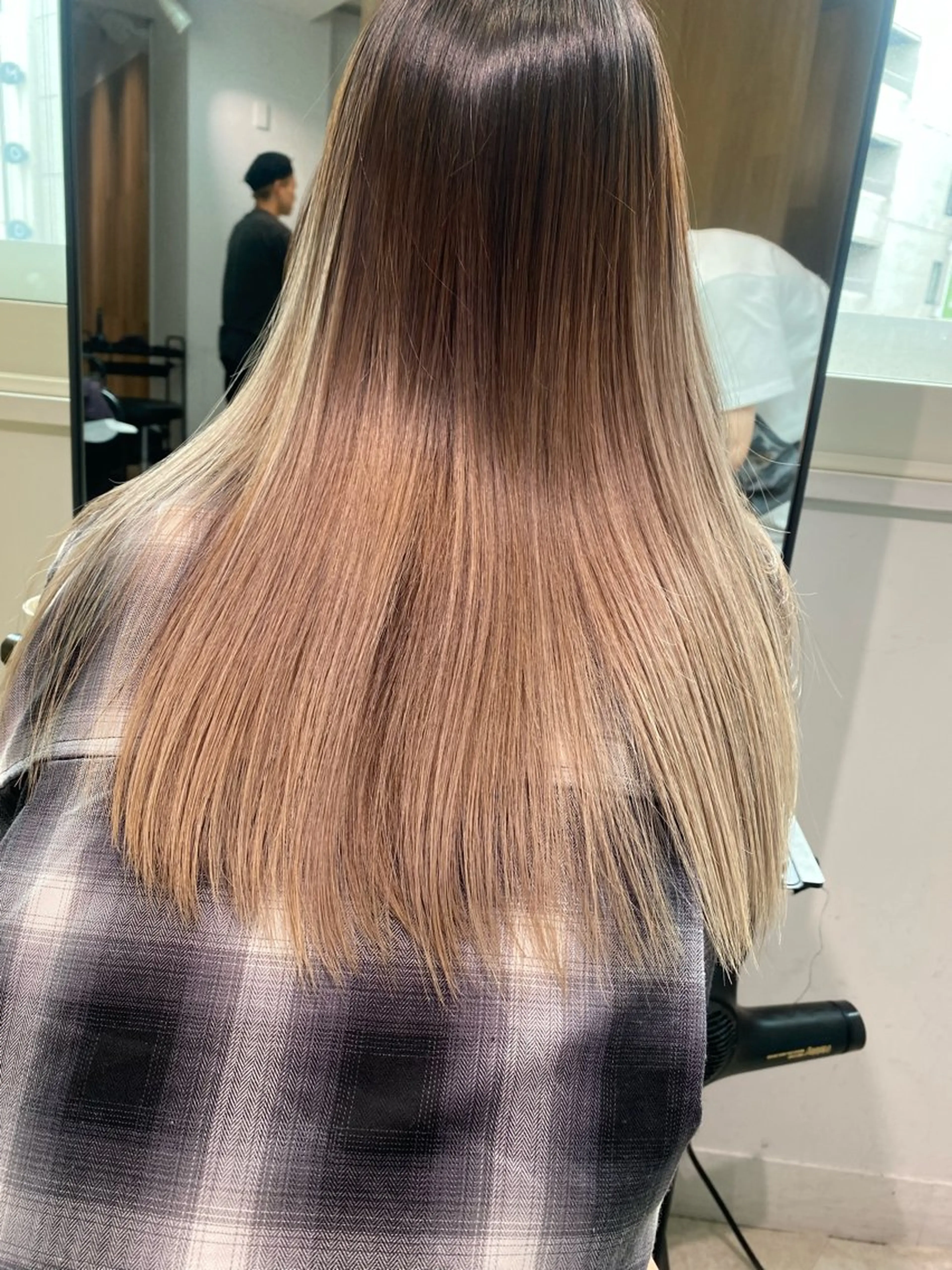 ロング カラー ヘアカラー トリートメント GO TO DAY SHAIRE SALON SHIBUYA SOL所属・半個室サロン 早坂僚太のヘアスタイル