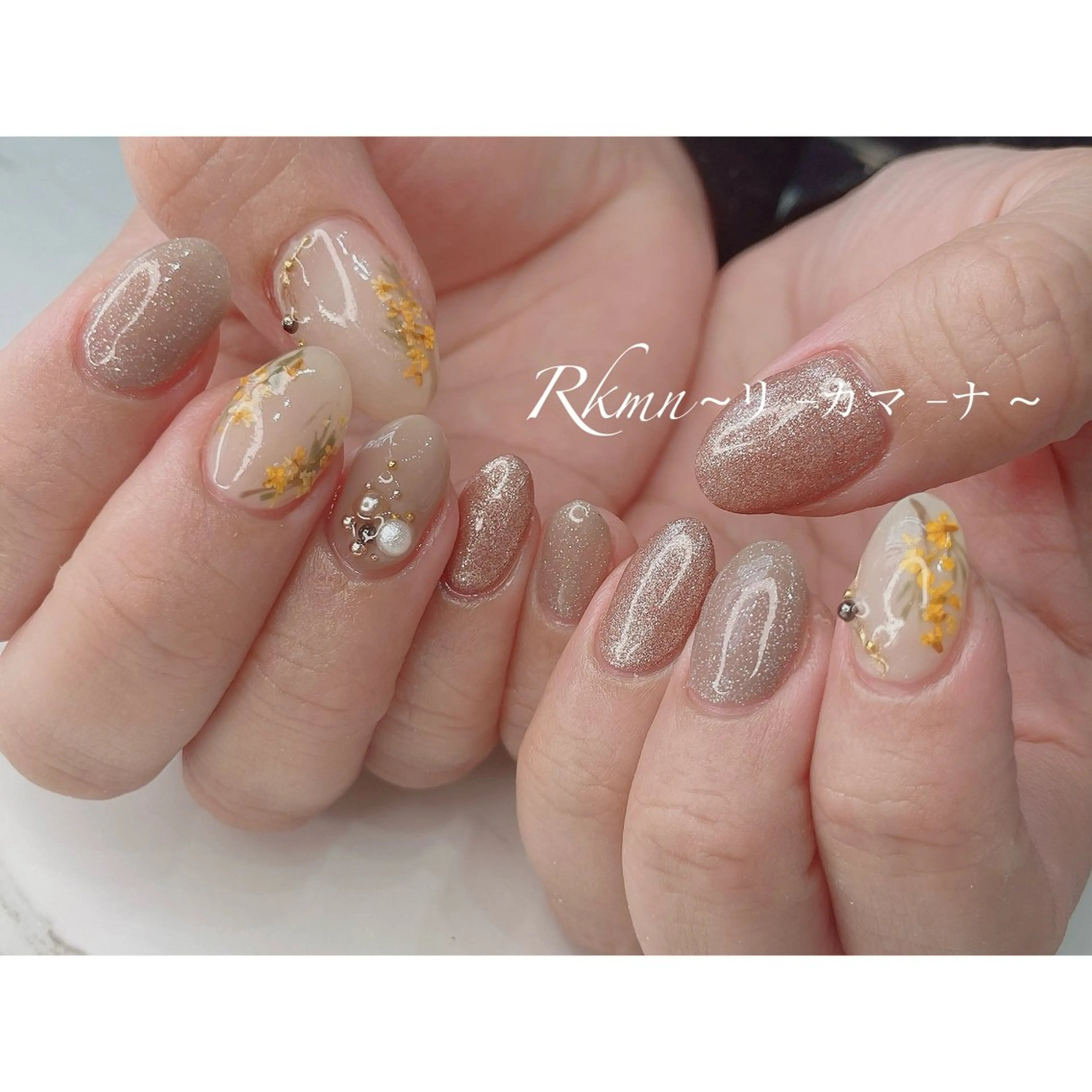 ネイル アートネイル ラメ(グリッター) 持ち込み 春ネイル ハンドネイル フットネイル ハンドケア Rkmn ~リ-カマ-ナ~のネイルデザイン