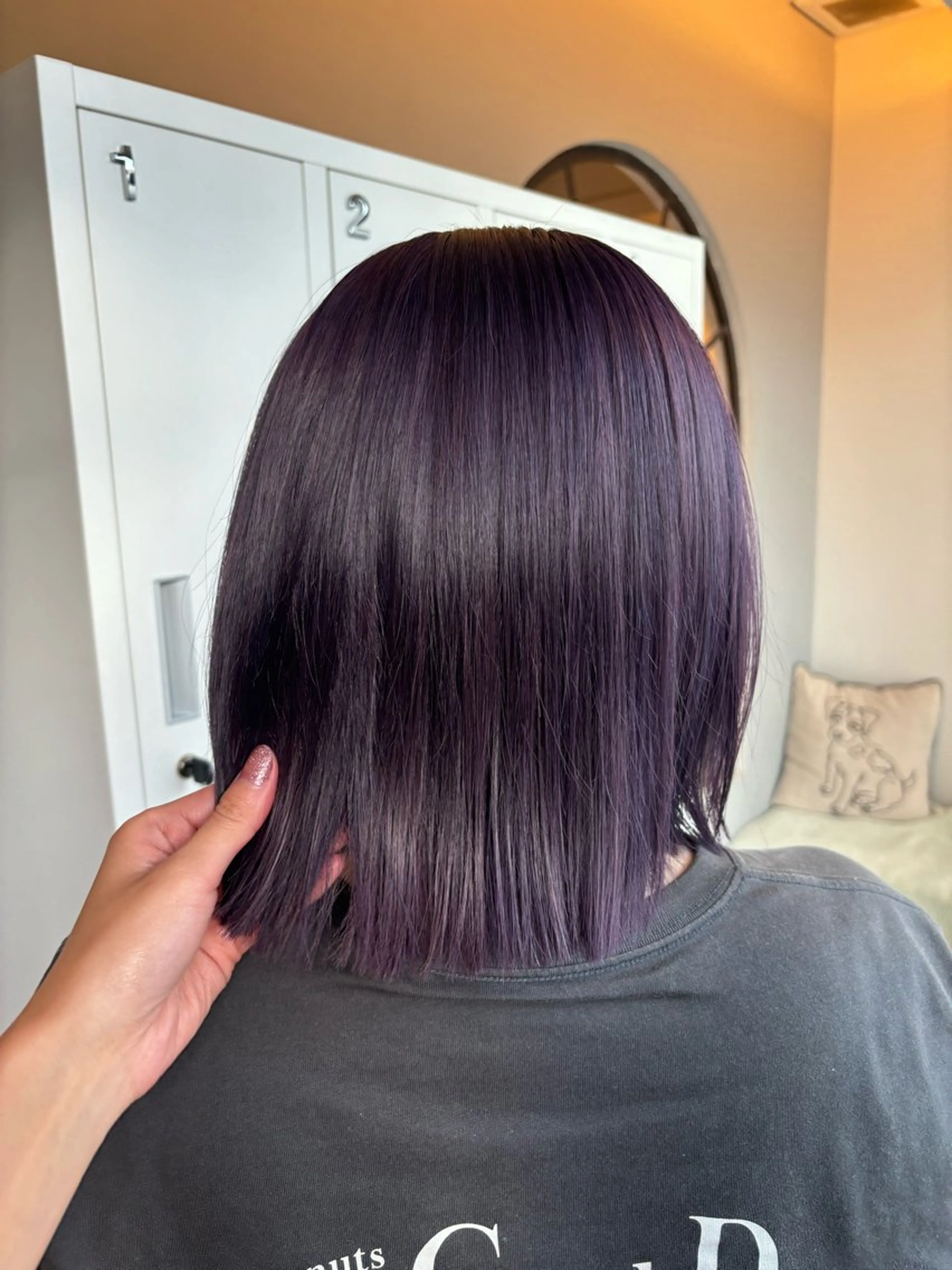 ミディアム カラー 栗林 茉那のヘアスタイル