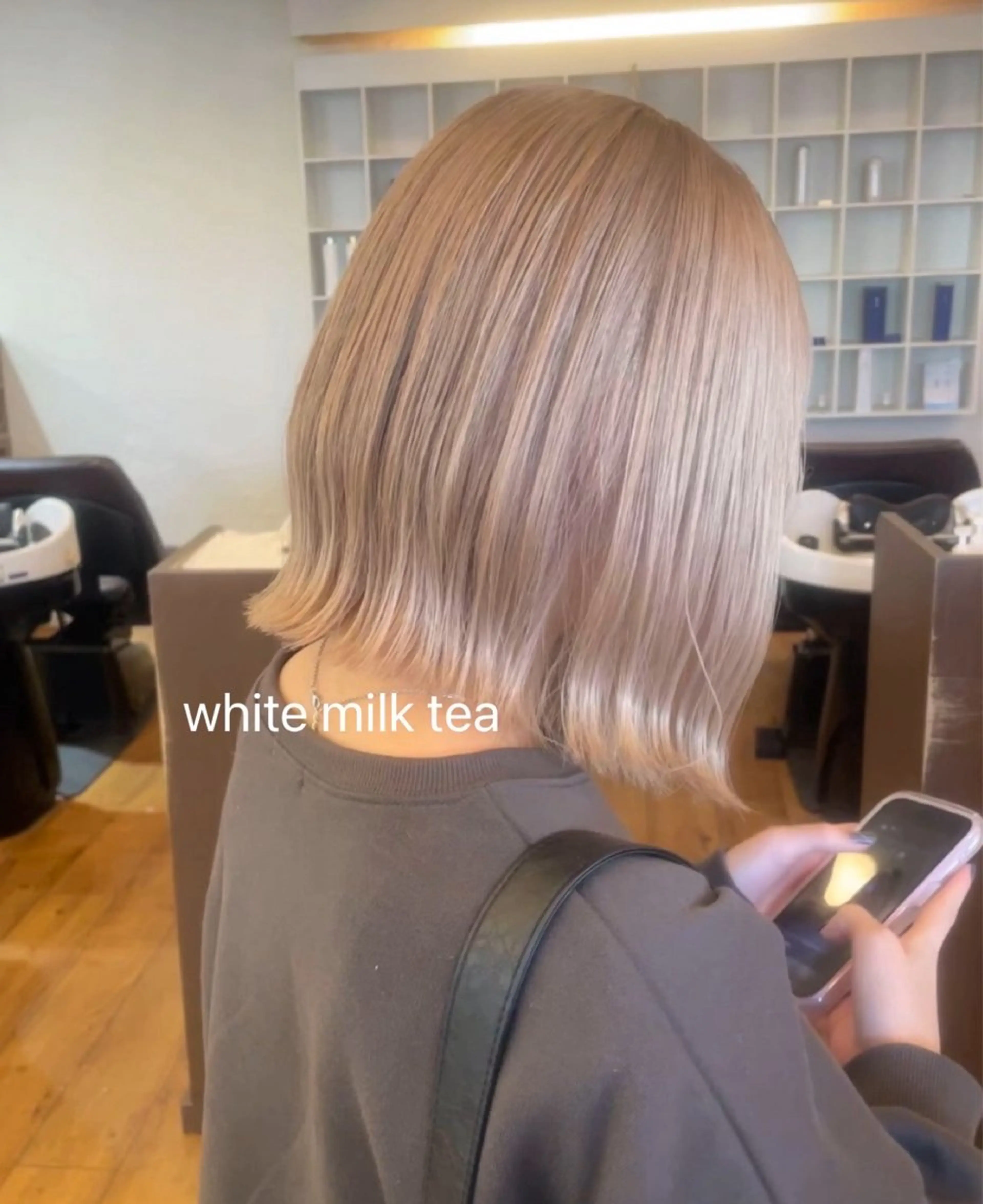 ミディアム カラー ヘアアレンジ ブリーチ ヘアカラー Hair muse'e所属・加藤 愛鈴のヘアスタイル