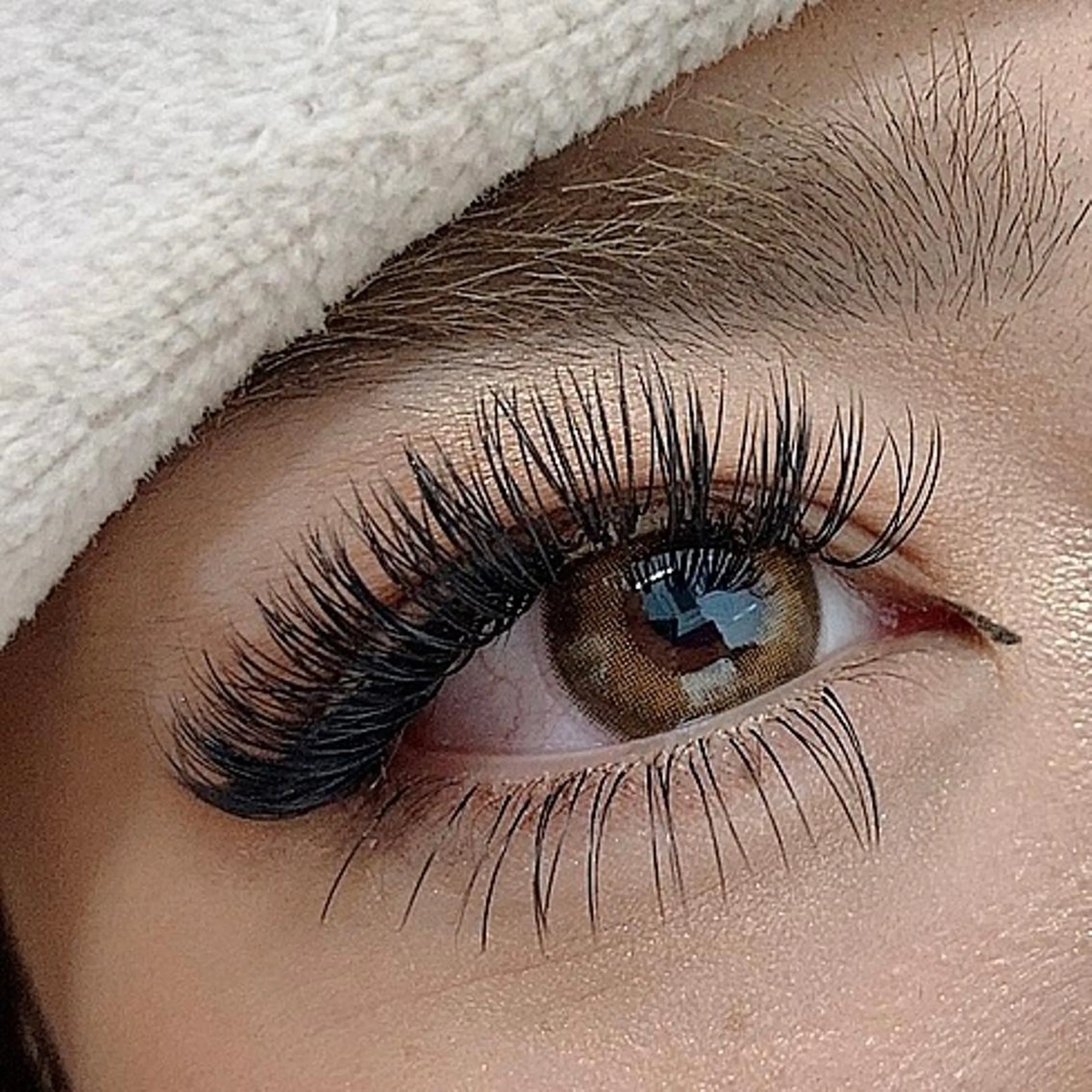 🧡フラット下両目で30本までの写真