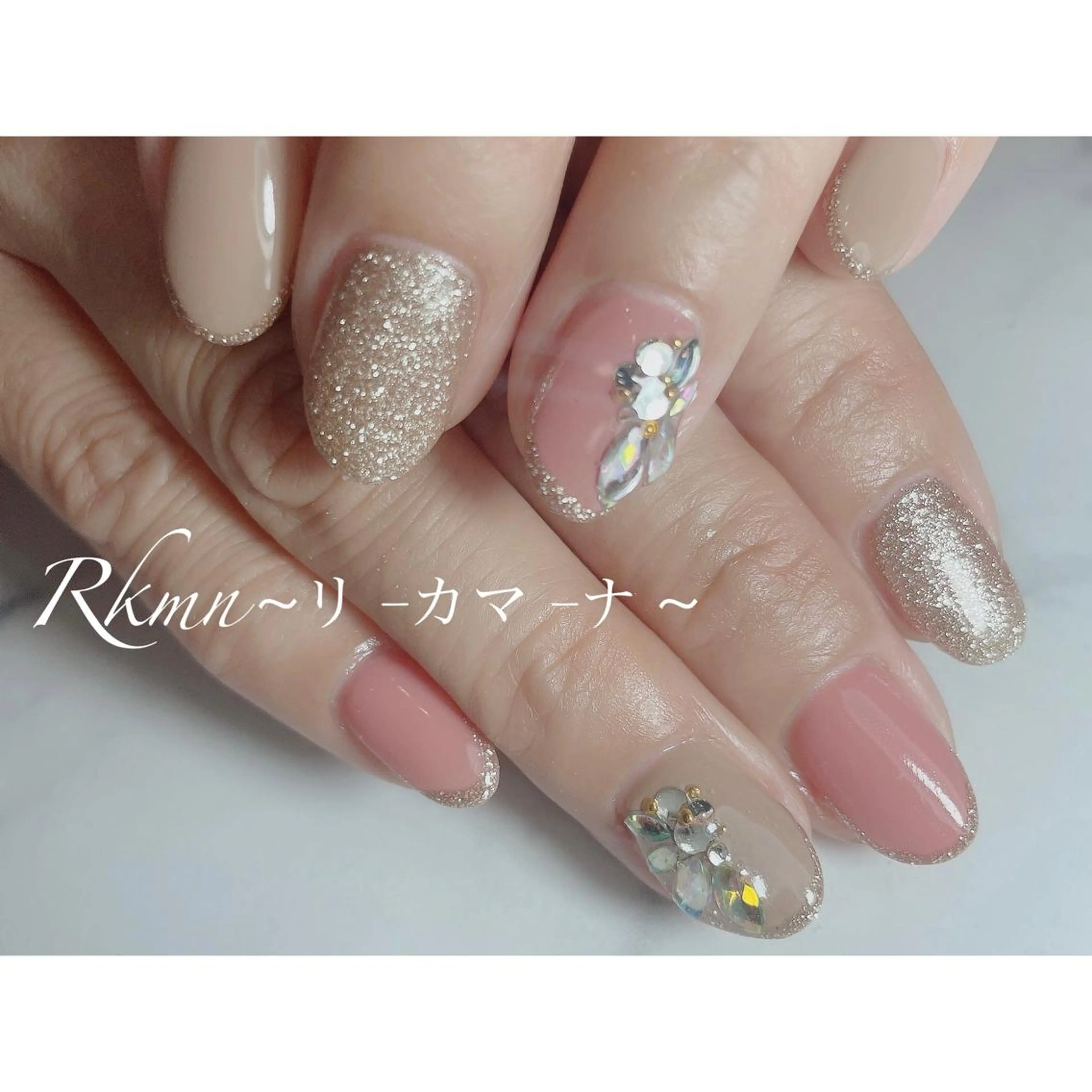 ネイル アートネイル ラメ(グリッター) ピンク 春ネイル ハンドネイル フットネイル ハンドケア Rkmn ~リ-カマ-ナ~のネイルデザイン