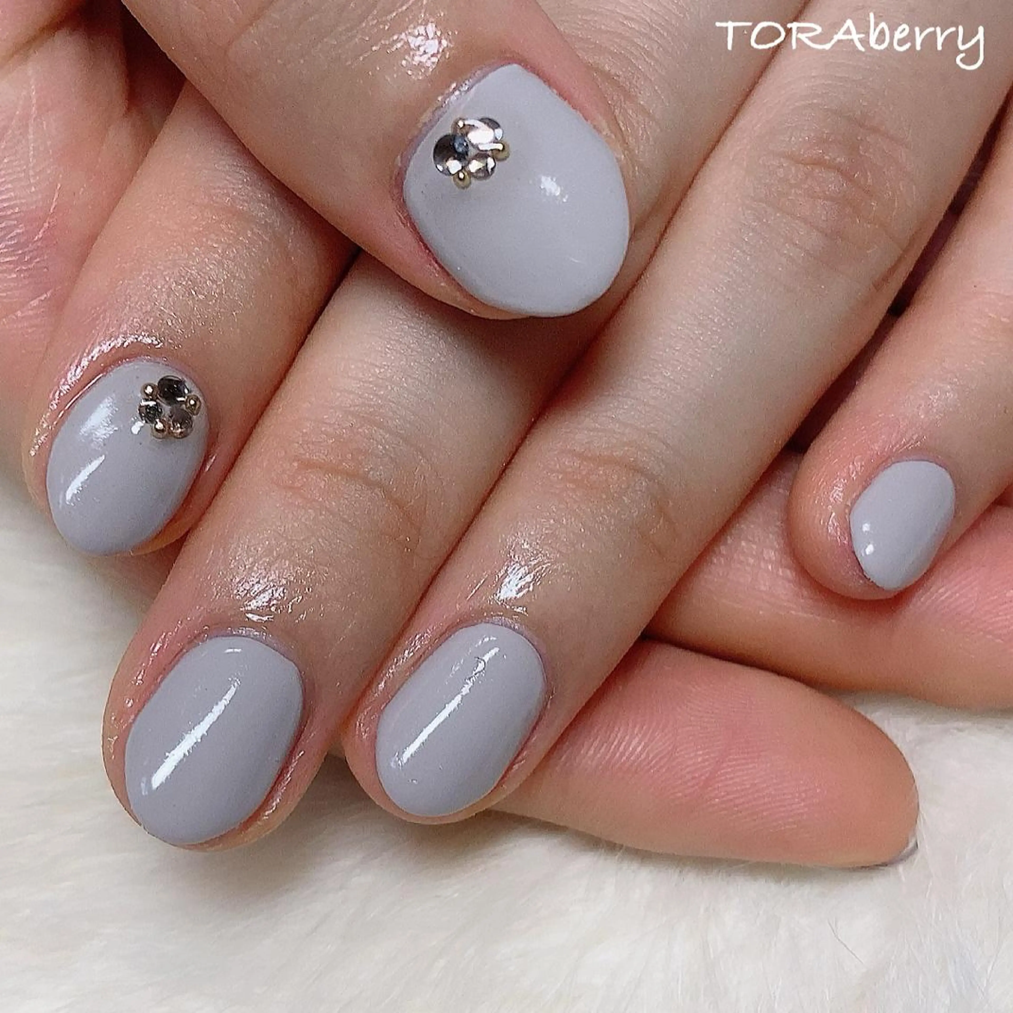 ネイル ワンカラーネイル ハンドネイル ネイリスト なつみのネイルデザイン