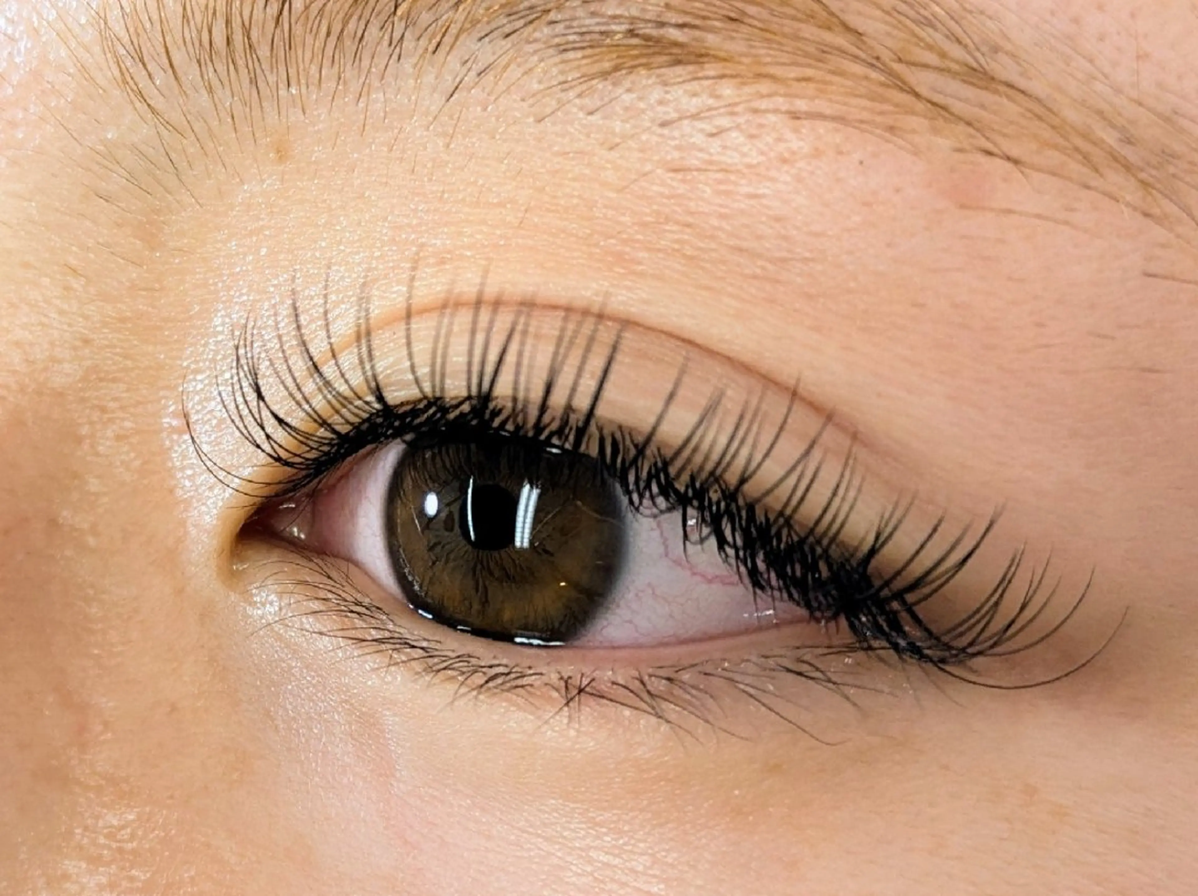 マツエク・マツパ フラットラッシュ 《amii　横浜》 ☆さいとうのマツエク・マツパデザイン