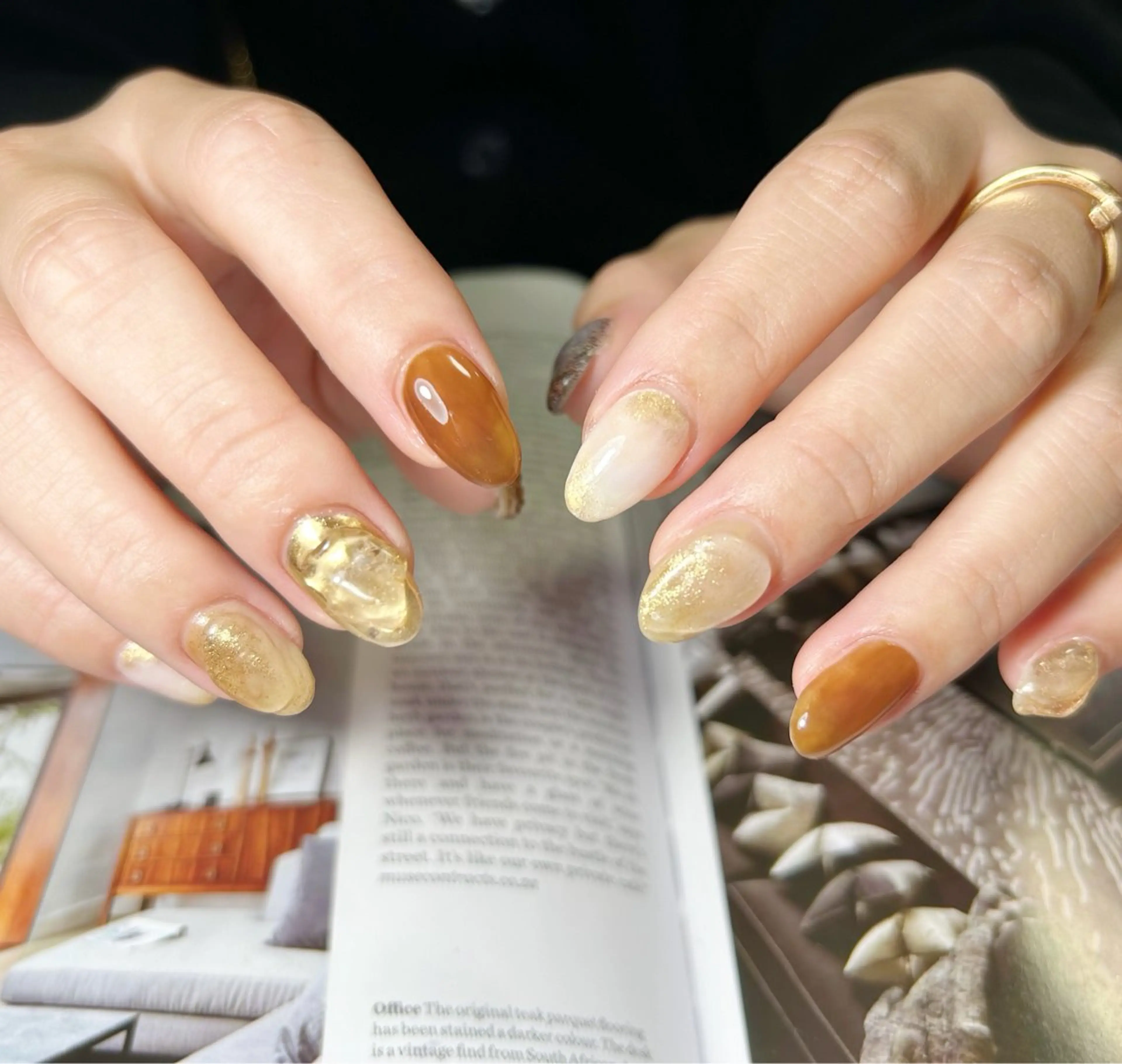 ネイル ニュアンスネイル Lofinails ちひろのネイルデザイン