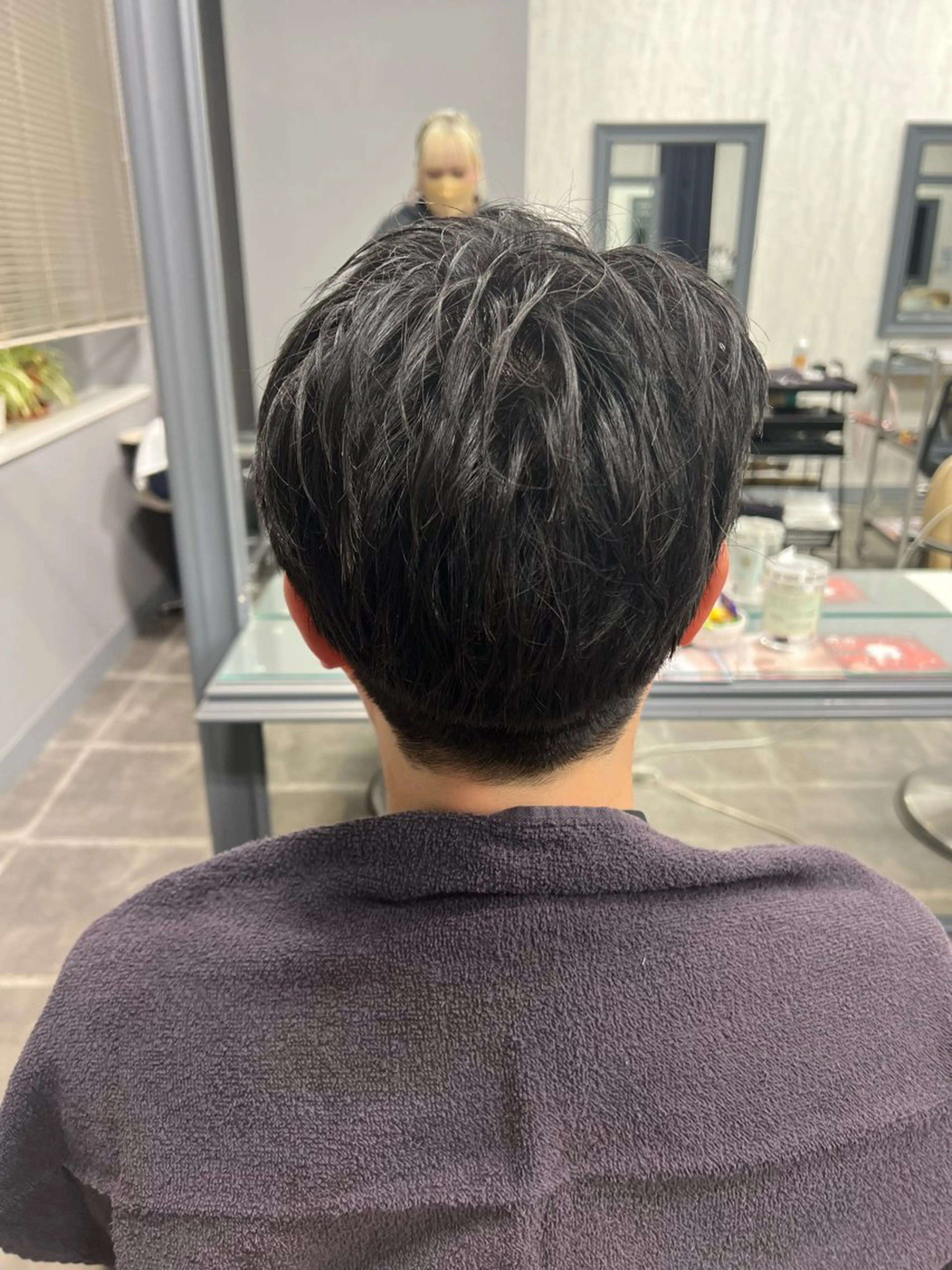 ショート アートラッシュフォーヘア所属・柴田 新菜のヘアスタイル