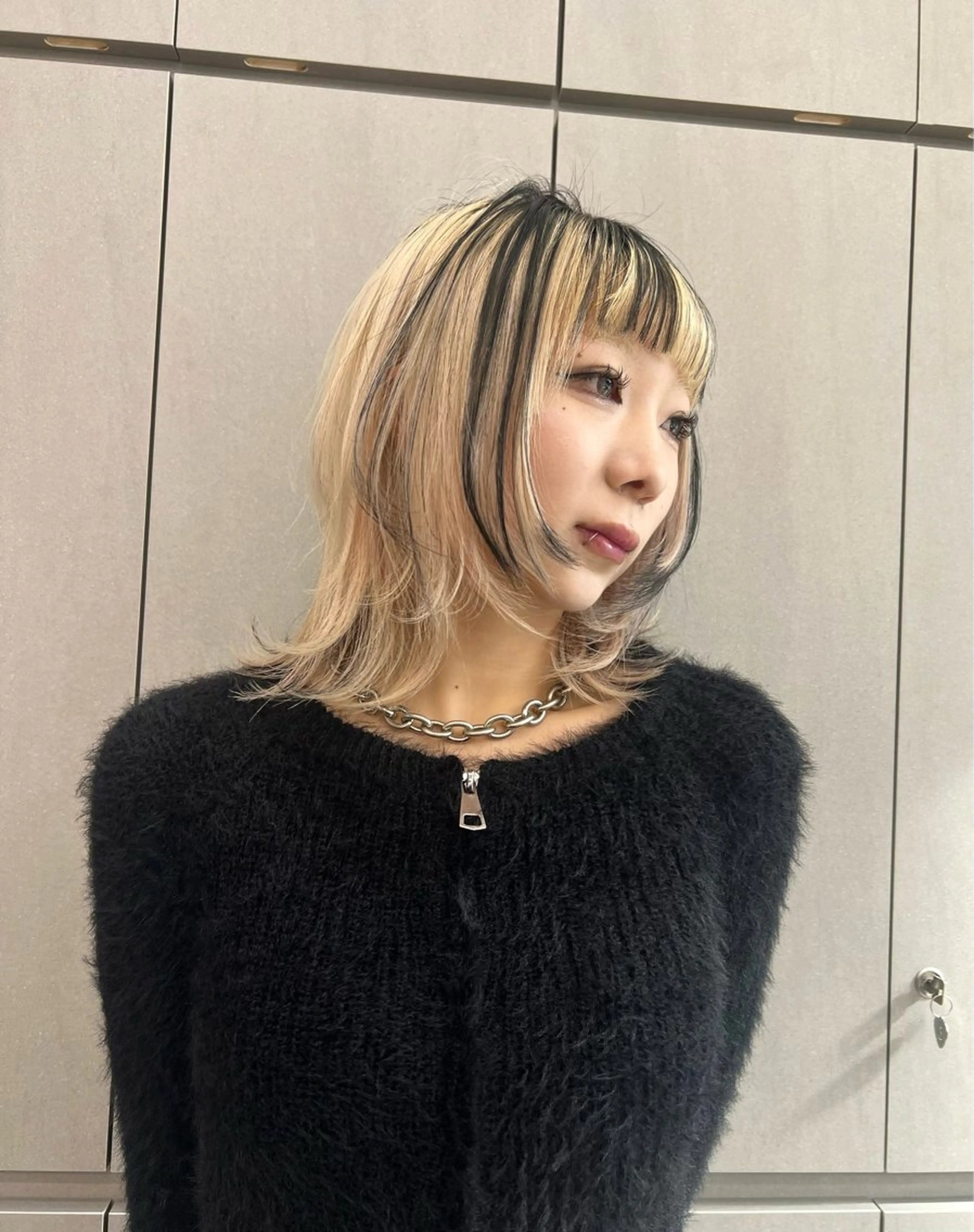 ミディアム レイヤーカット 宮嶋 蓮のヘアスタイル