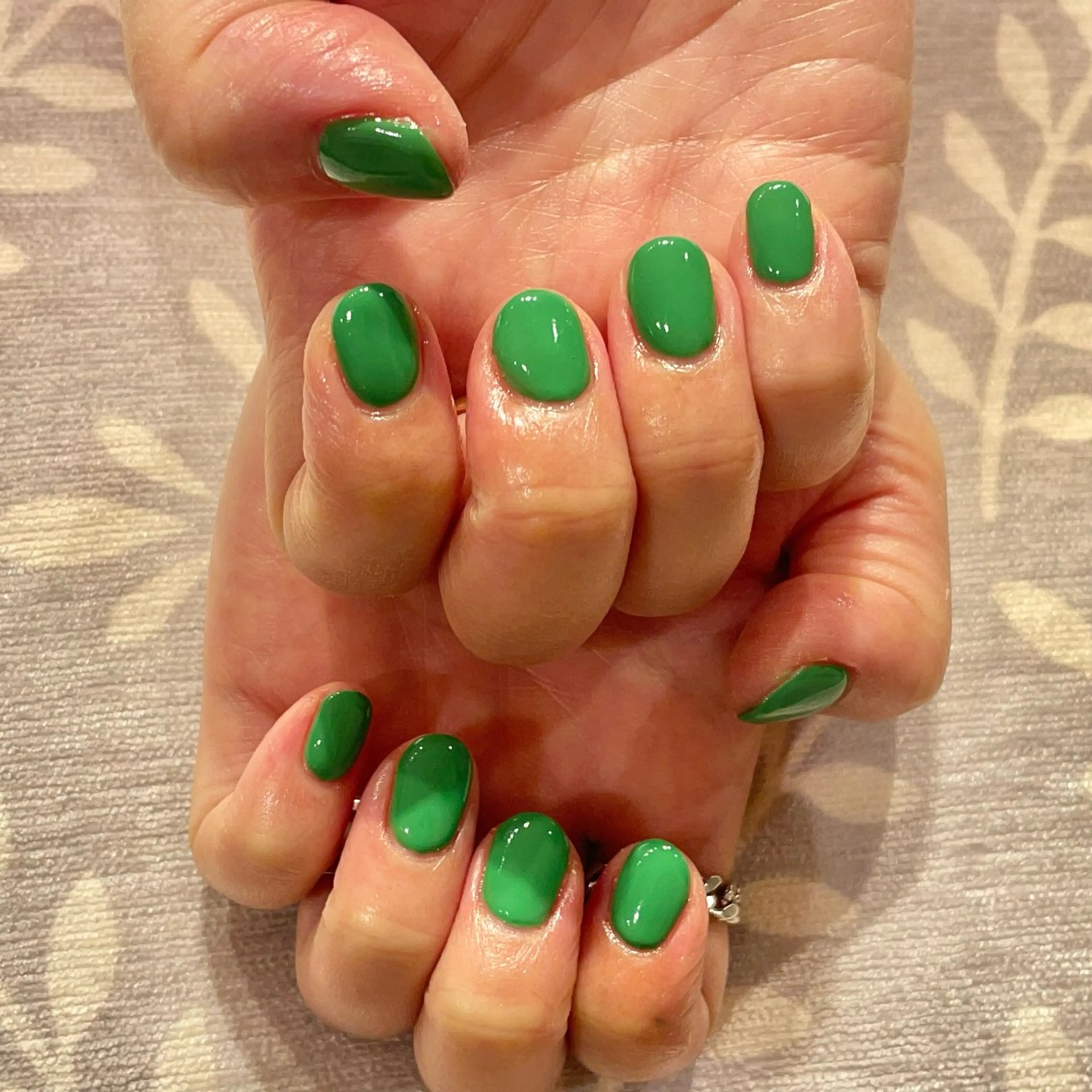 ネイル ネイルサロンBiene所属・biene伊藤 祥恵のネイルデザイン