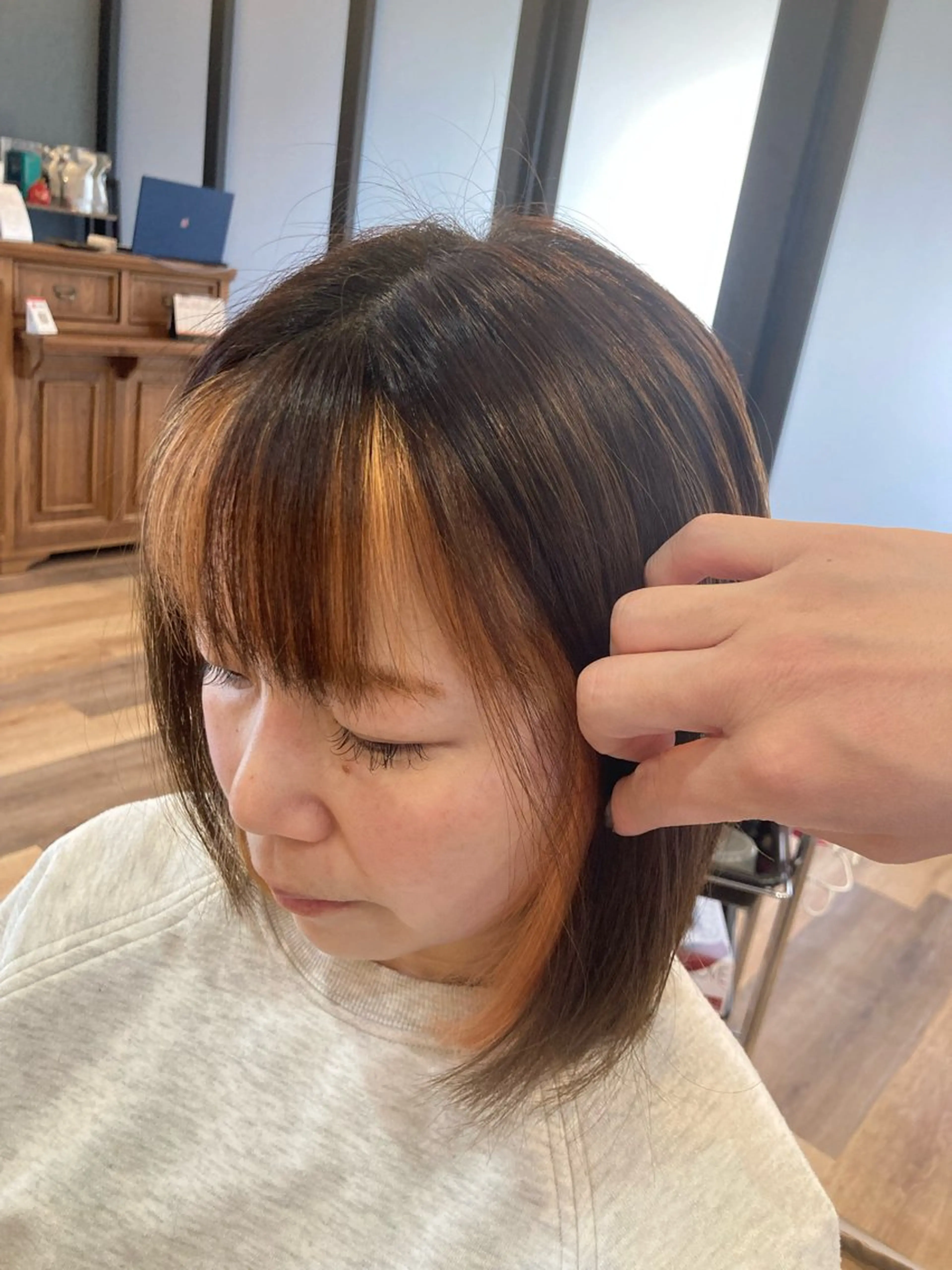 ミディアム ヘアカラー 中野 紹江のヘアスタイル