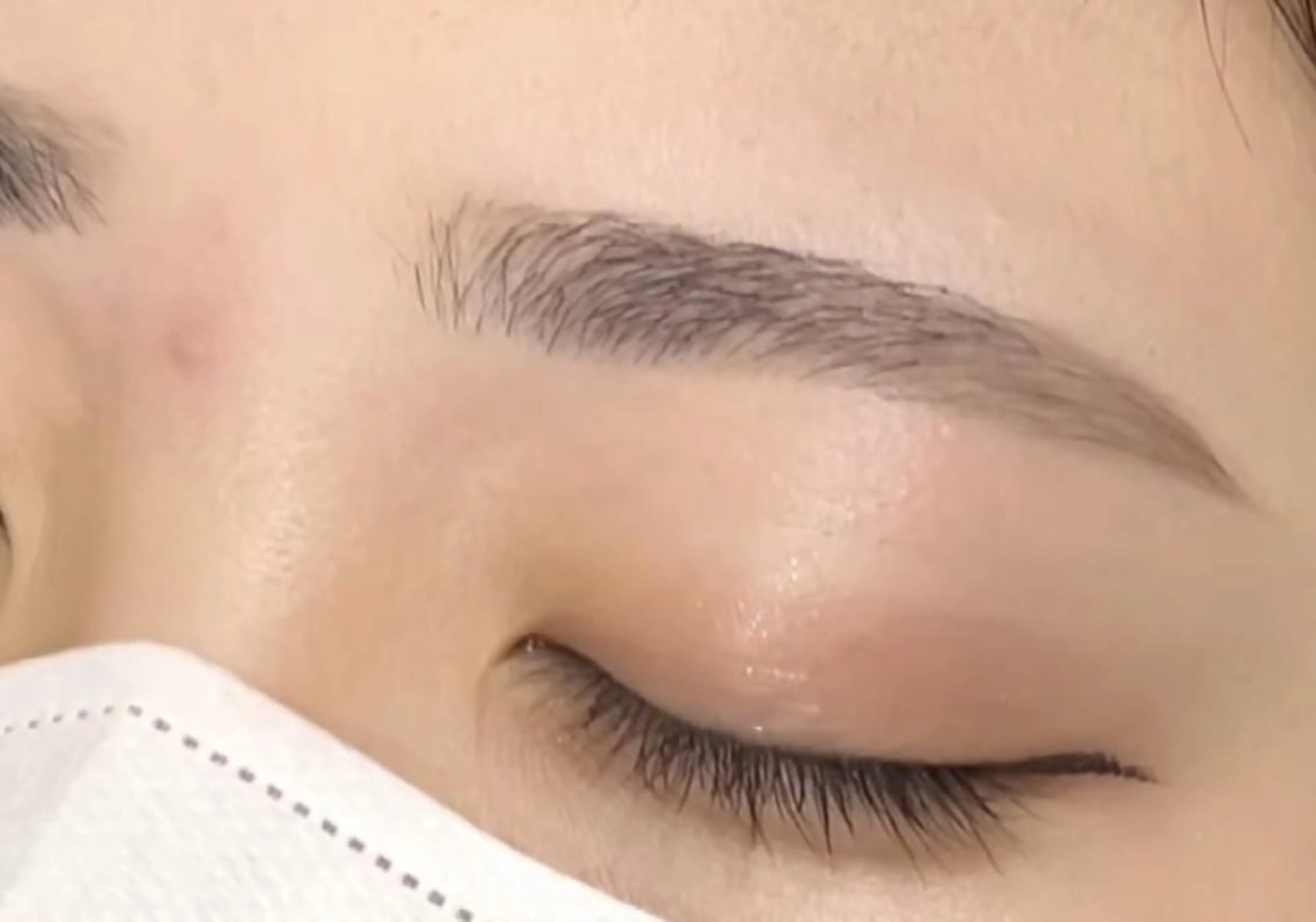 アイブロウ Neobeautyイズミヤ松原店所属・Neo beautyのマツエク・マツパデザイン