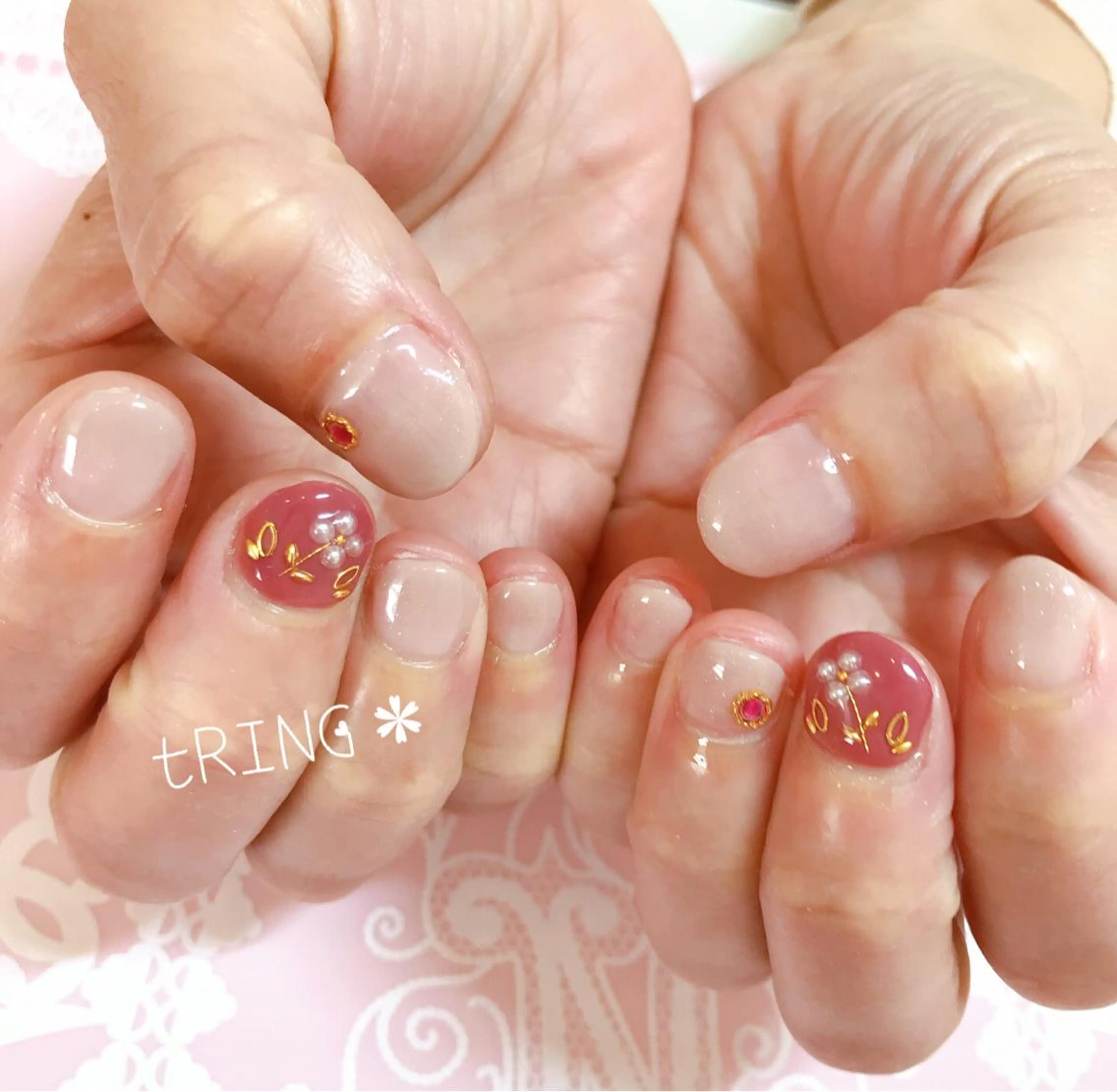 ネイル ストーンネイル tRING＊ しいの木台のネイルデザイン