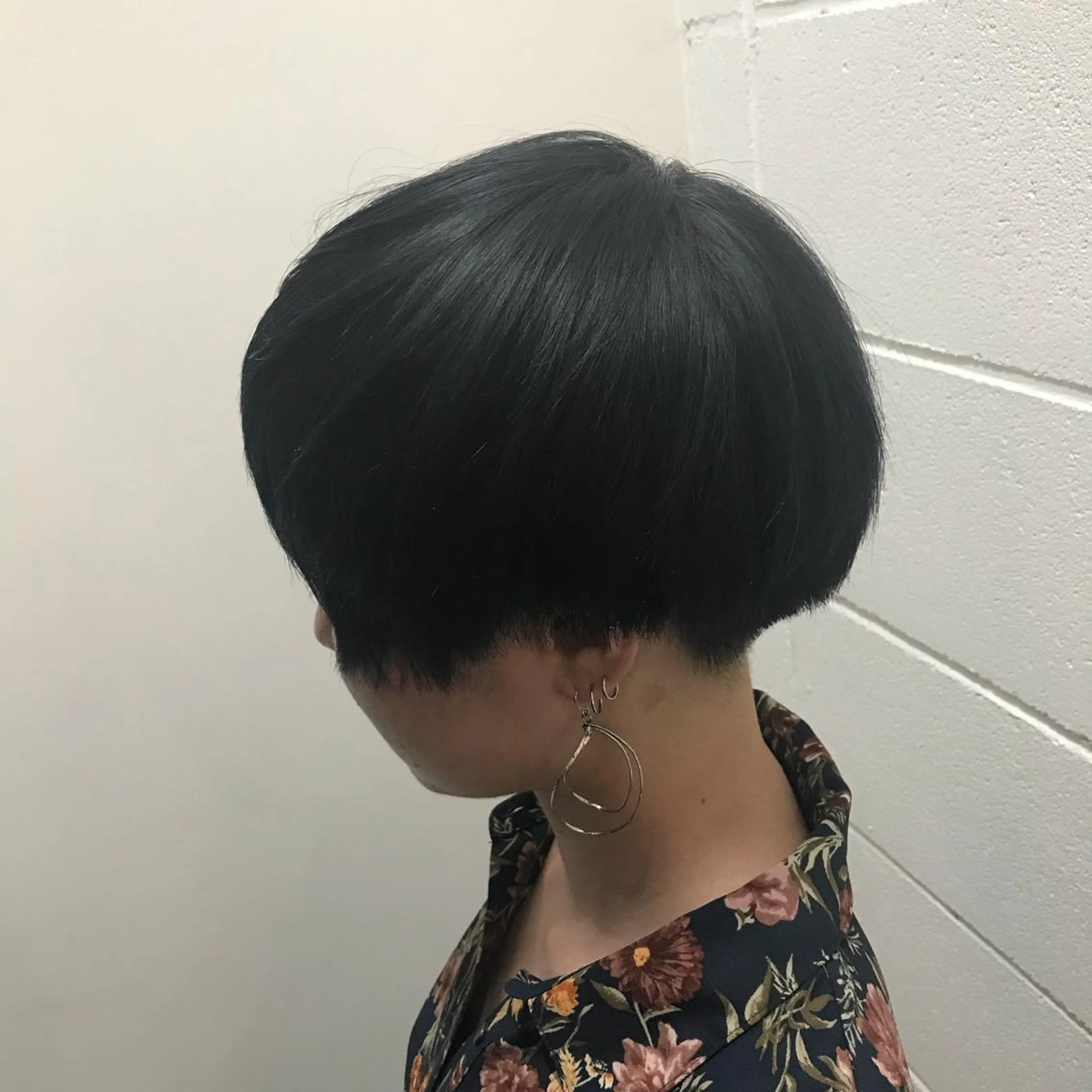 ショート カラー 特別モデル価格 タカシマイッセイのヘアスタイル