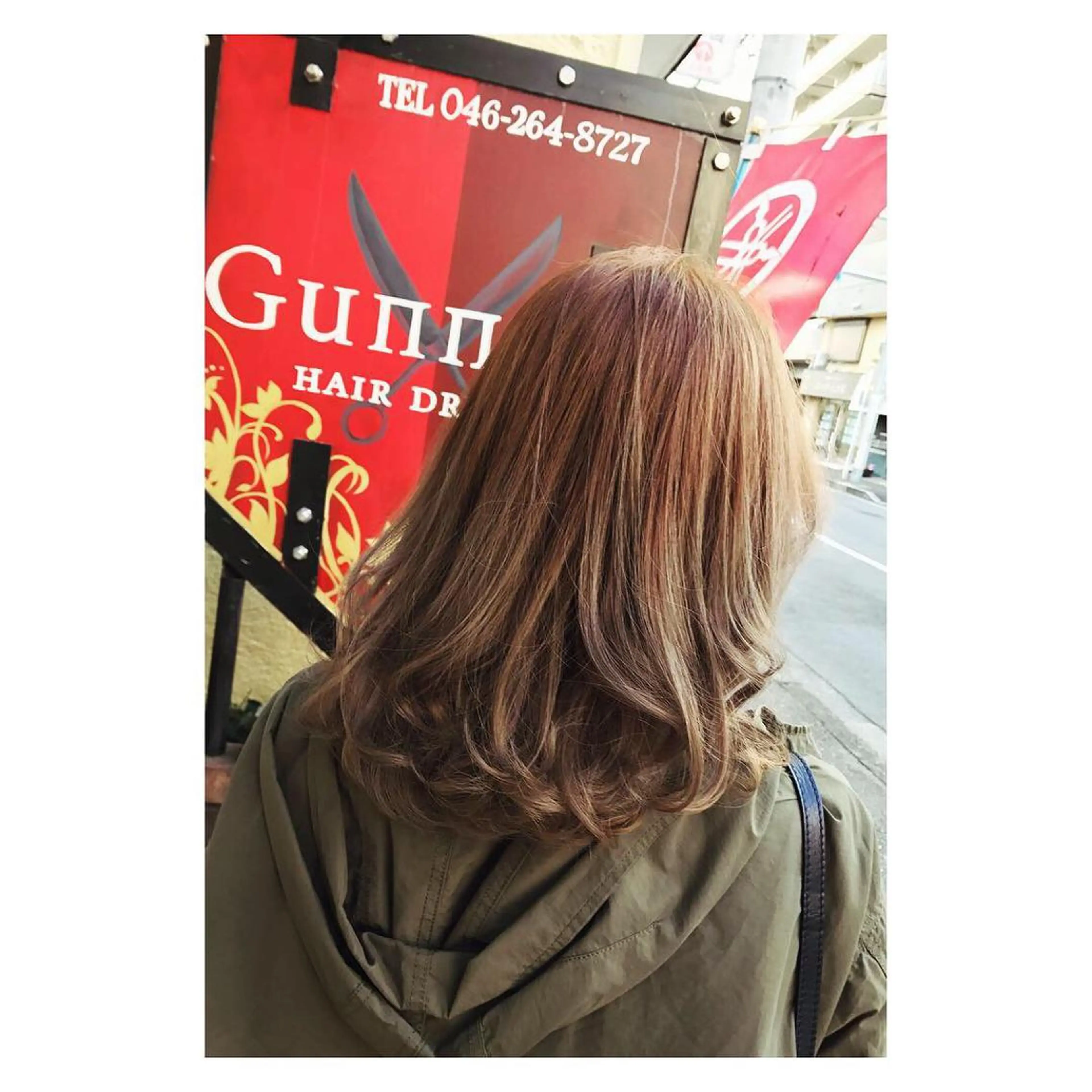 セミロング カラー ガナーズヘアードレッシング所属・はたの ひろみのマツエク・マツパデザイン