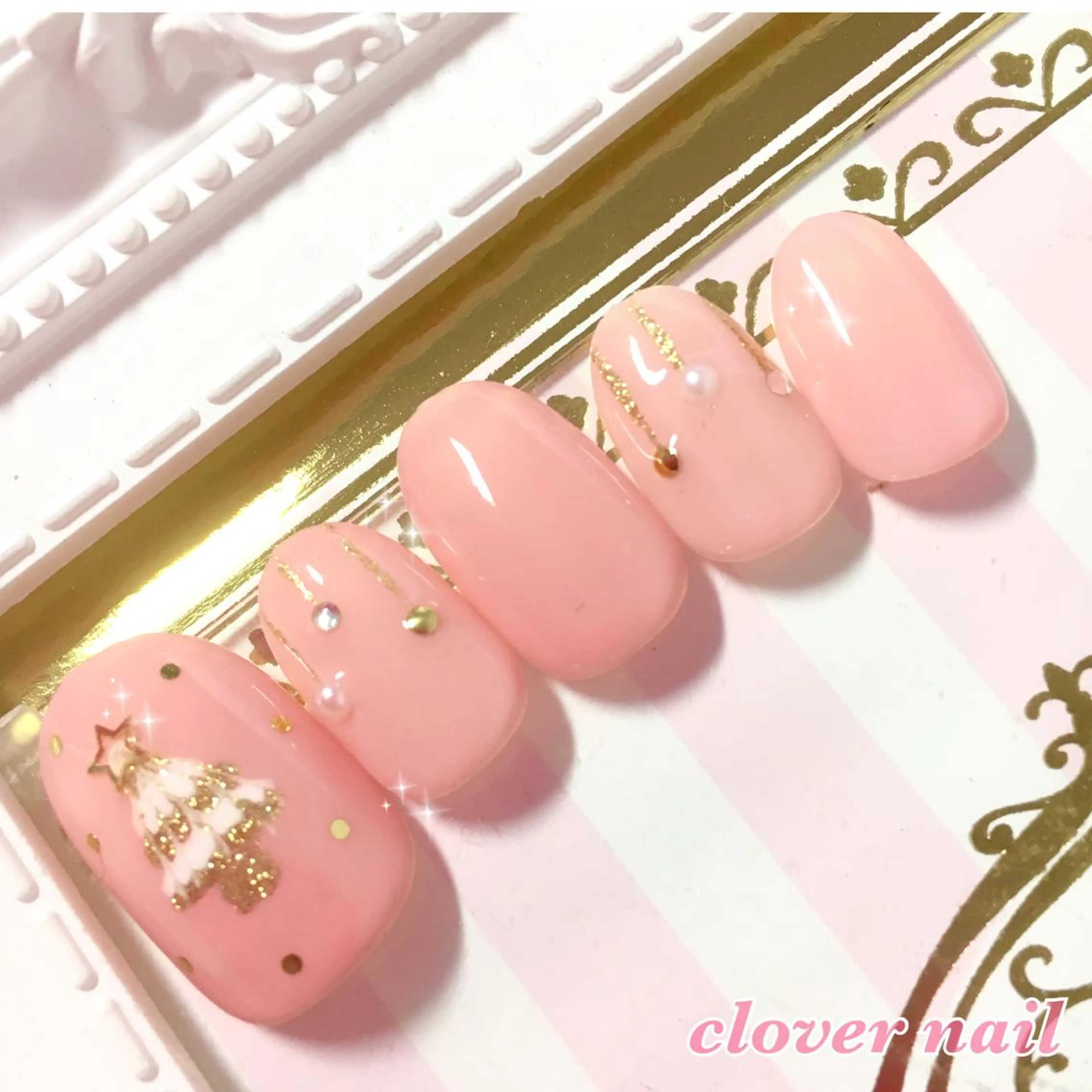 ネイル clover nailのネイルデザイン