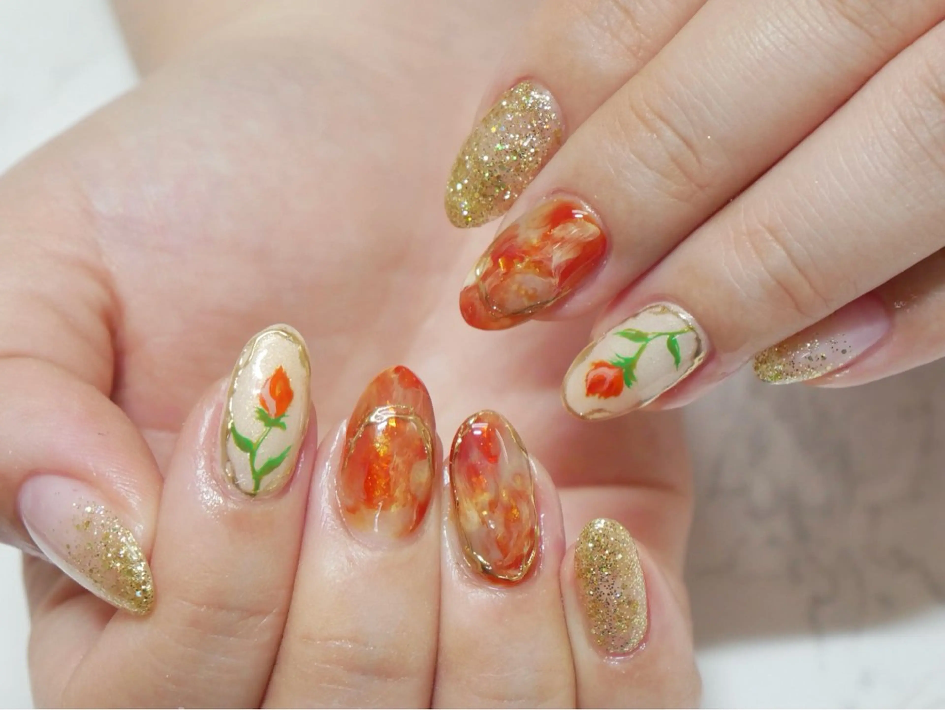 ネイル アートネイル レイジー スワンのネイルデザイン