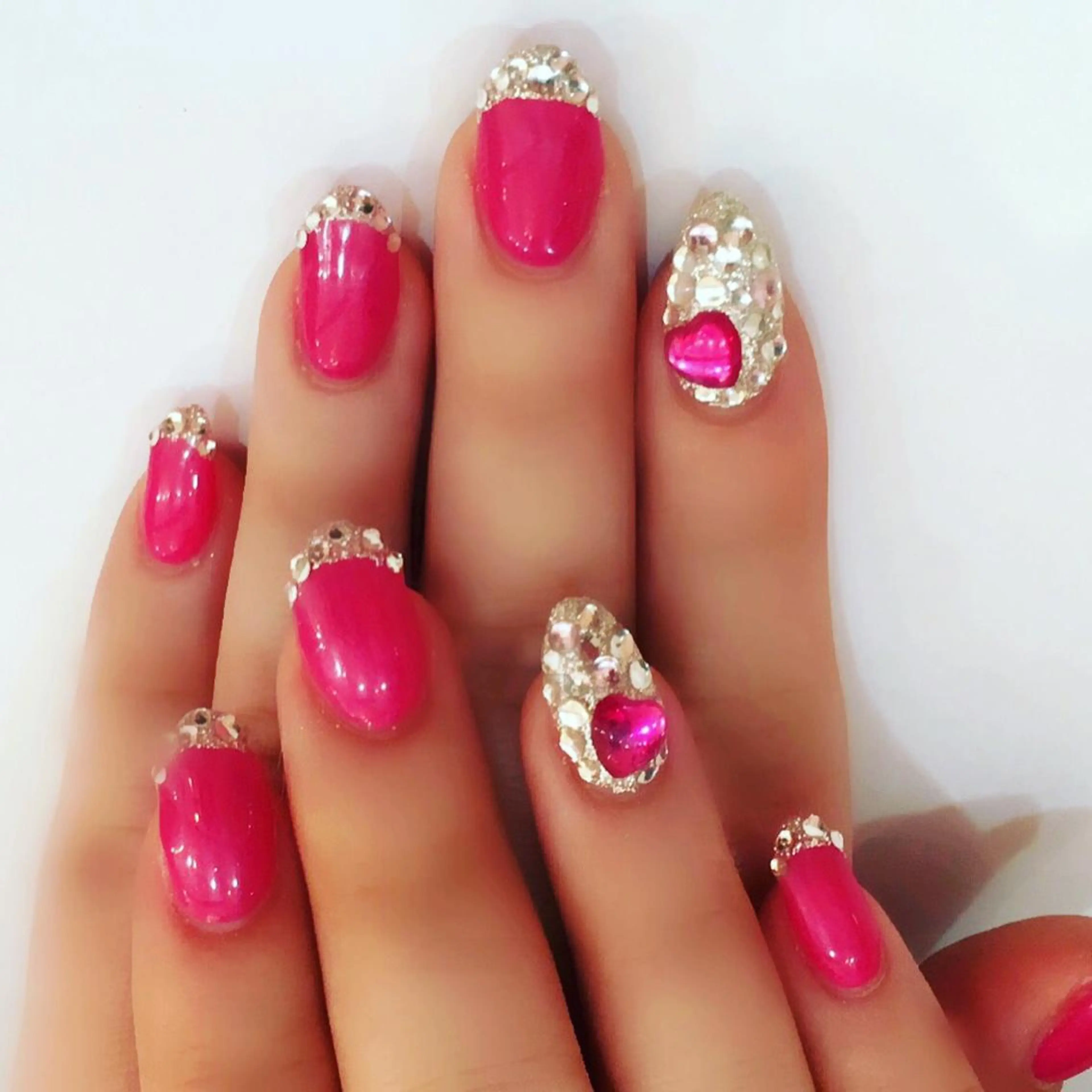 ミディアム カラー メンズ キッズ ネイル 卒業式のヘアスタイル アートネイル ジェルネイル 卒業式 メンズネイル NAILSGOGO shibuyaのネイルデザイン