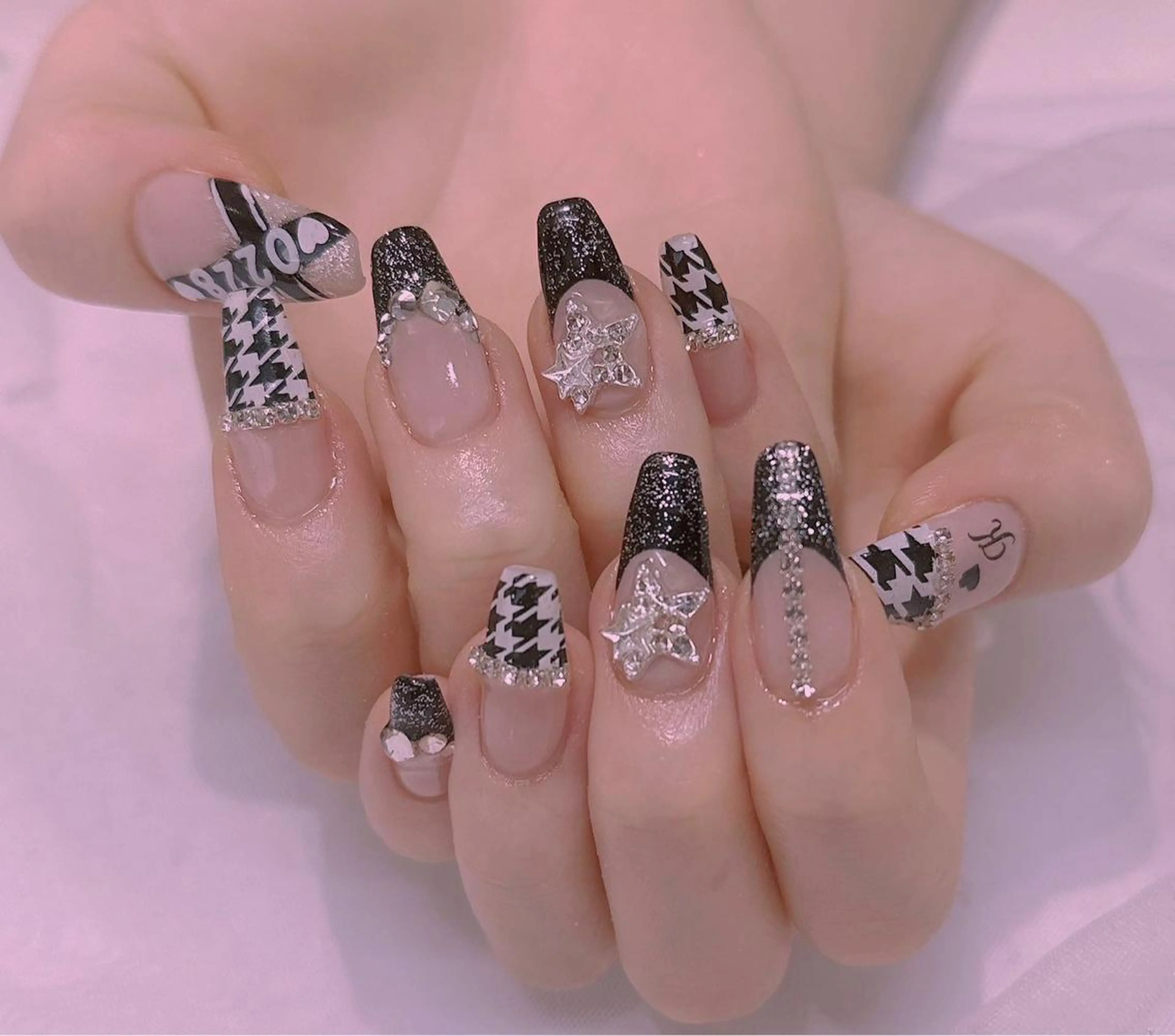 ネイル 美爪パラジェル導入店 Sunnilyのネイルデザイン